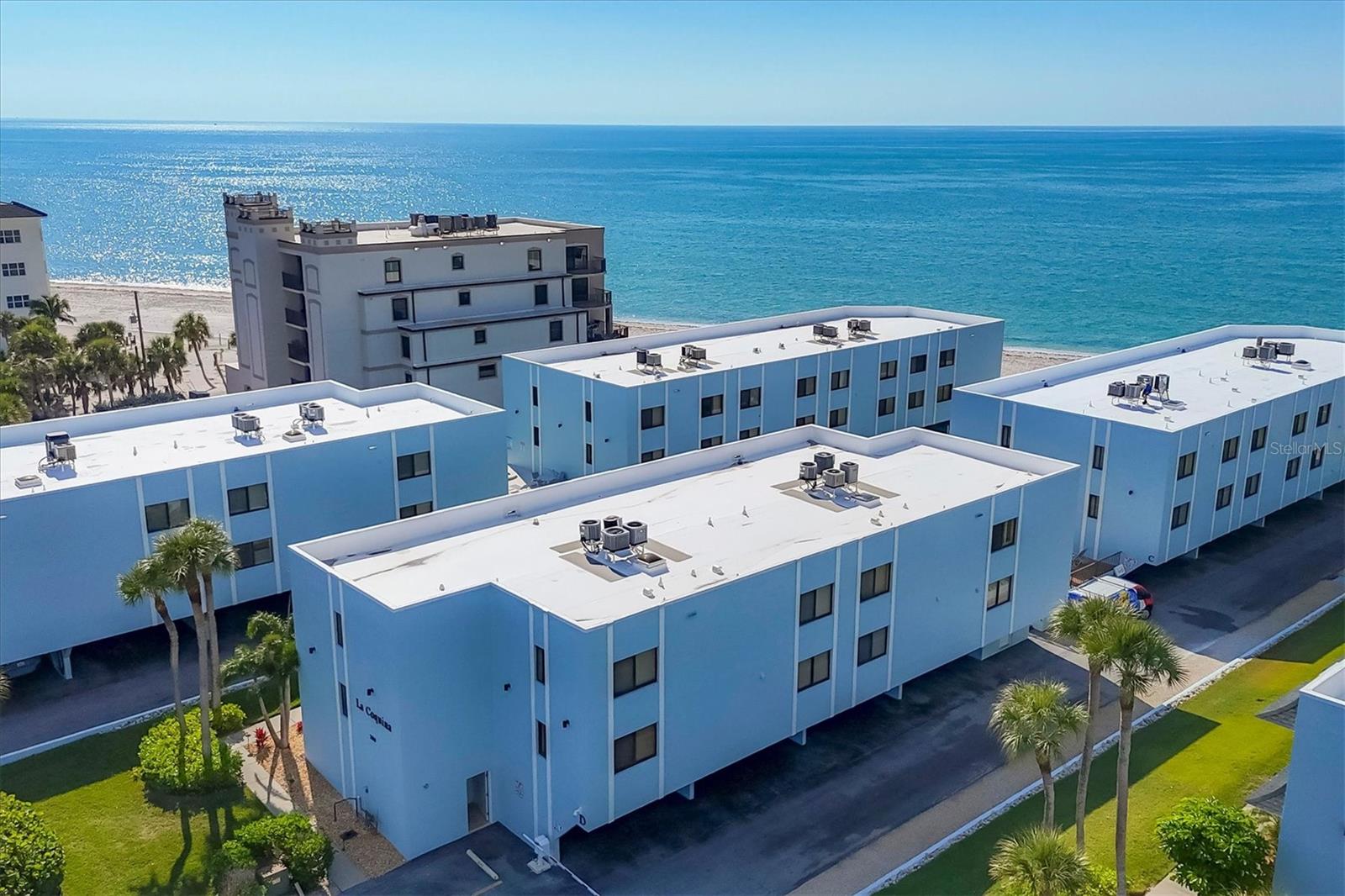 LACOQUINA BEACH BLDG D - Residential