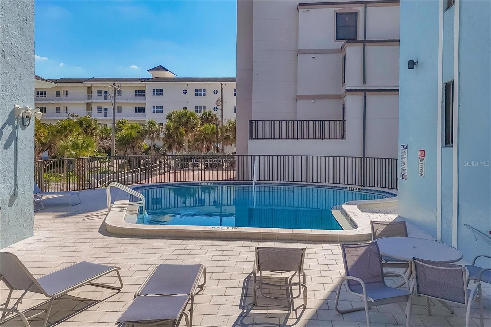 LACOQUINA BEACH BLDG D - Residential