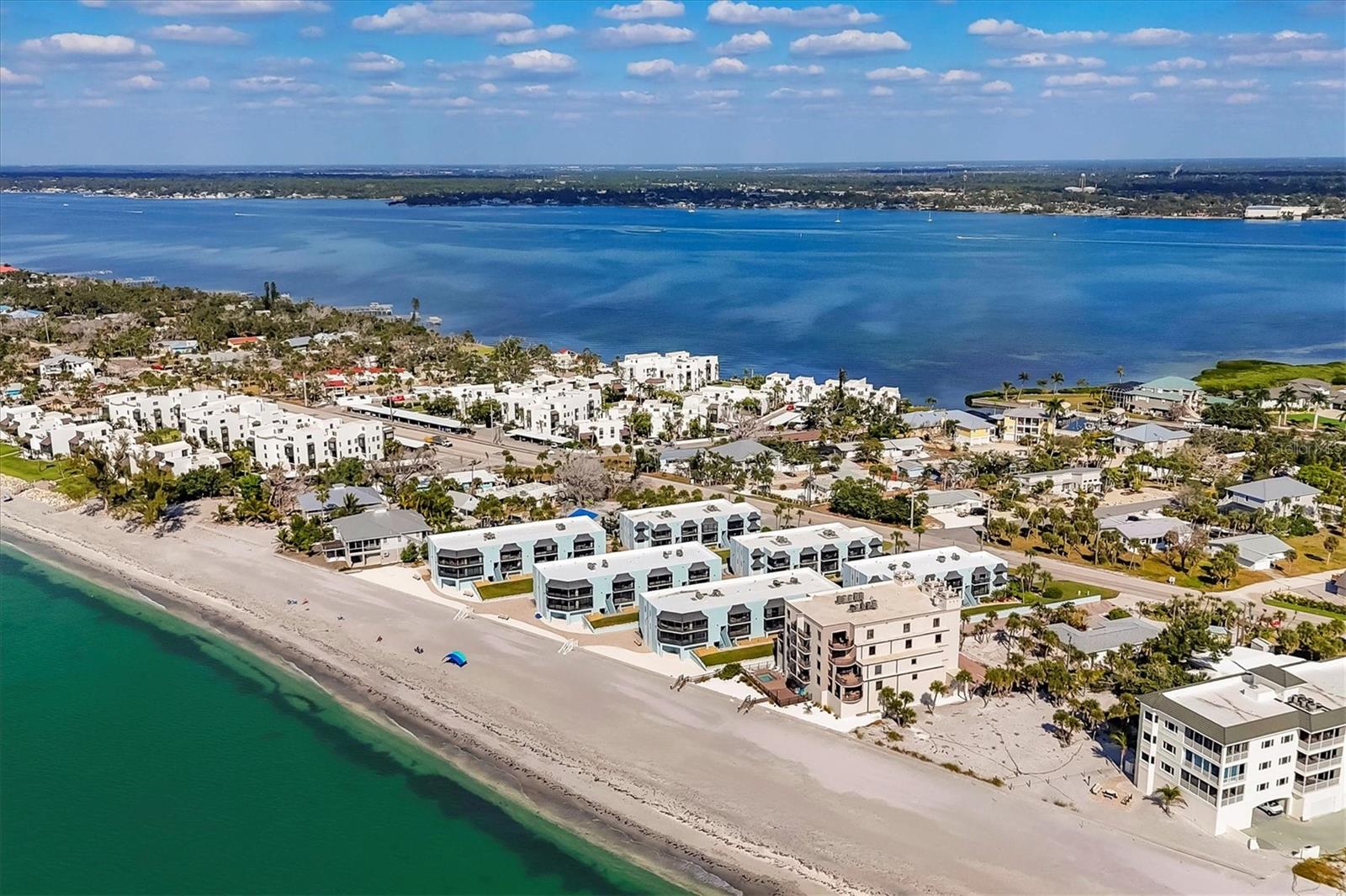 LACOQUINA BEACH BLDG D - Residential