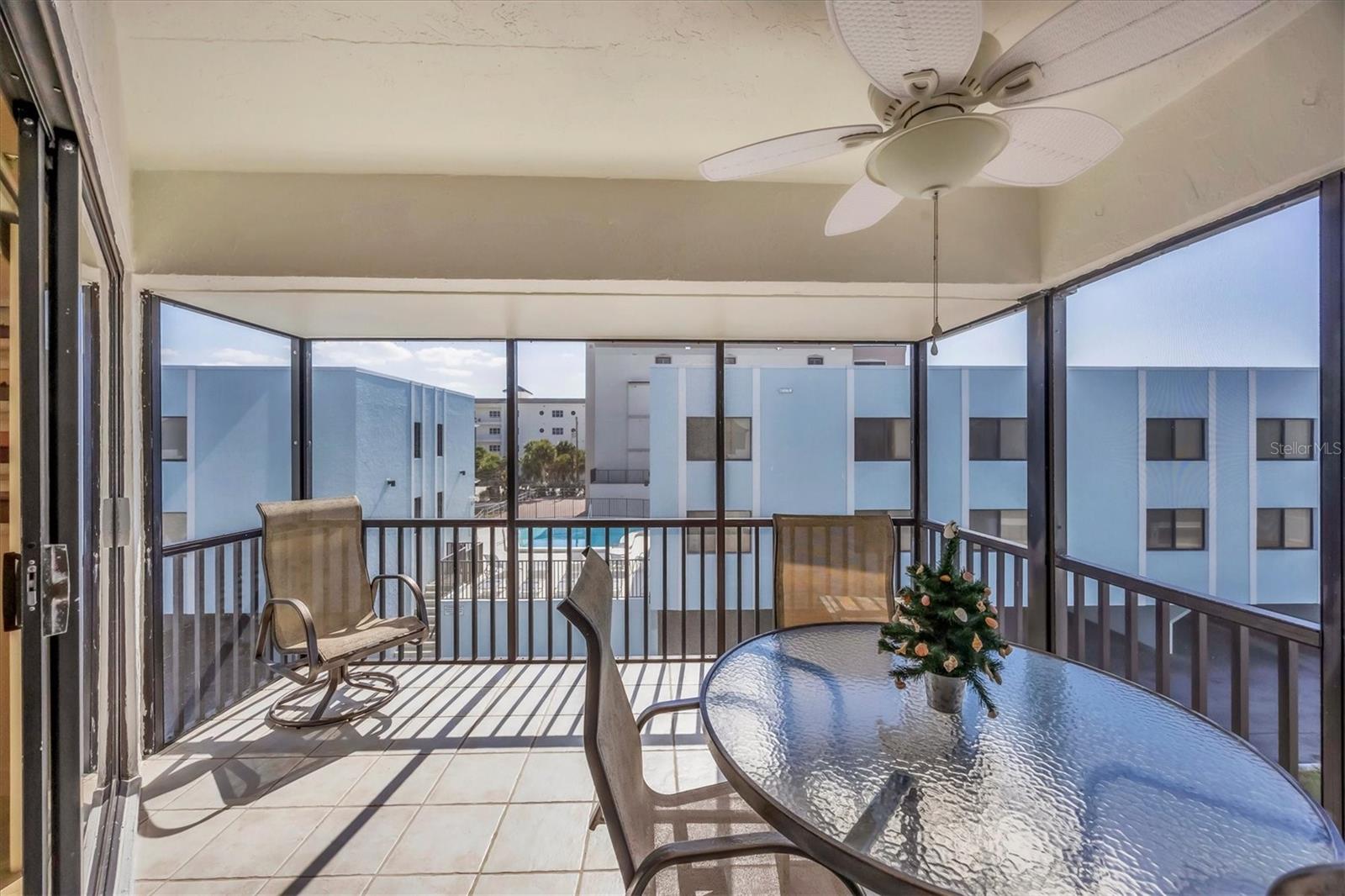 LACOQUINA BEACH BLDG D - Residential