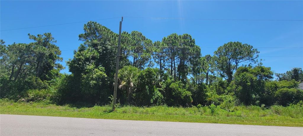 Photo of 9574 Little Rock Street, Port Charlotte, FL 33981 (MLS # N6122217)