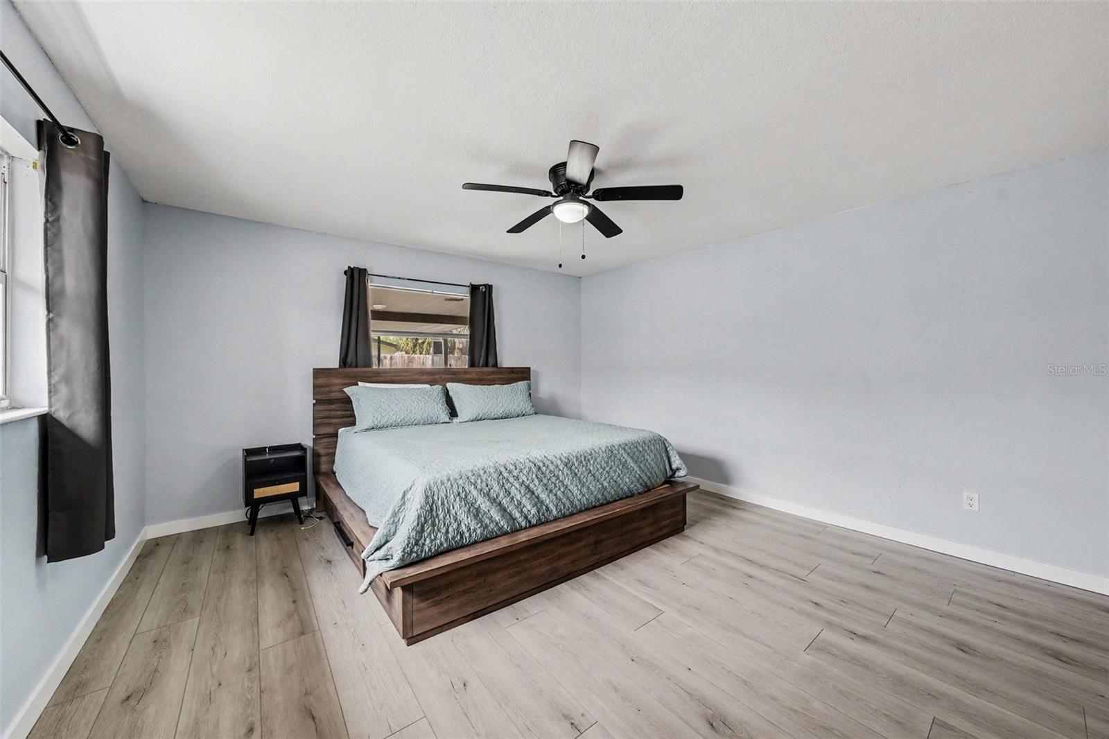 HARBOR PALMS - Residential