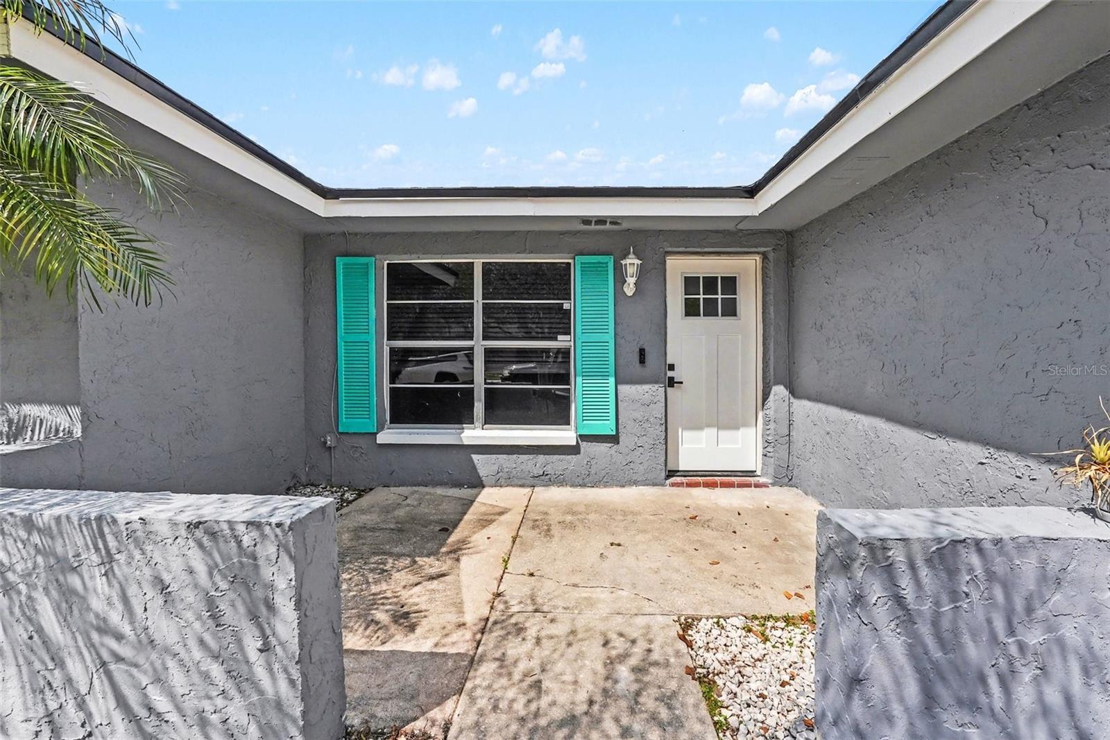 HARBOR PALMS - Residential