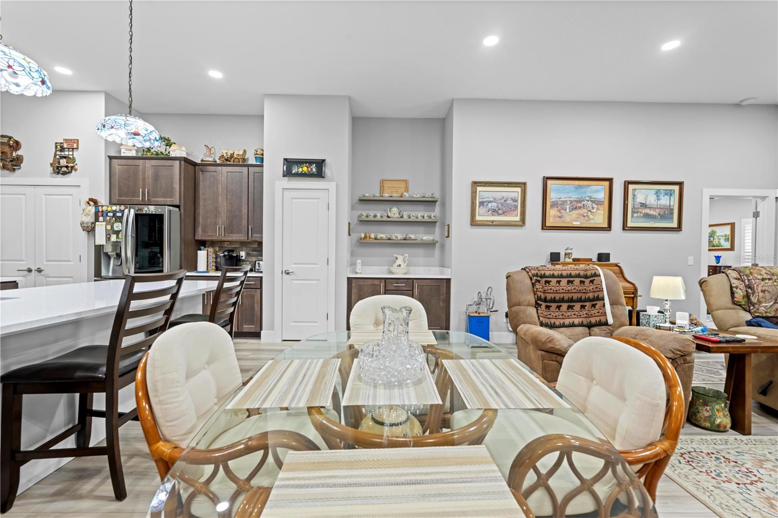 ROYAL HIGHLANDS - Residential