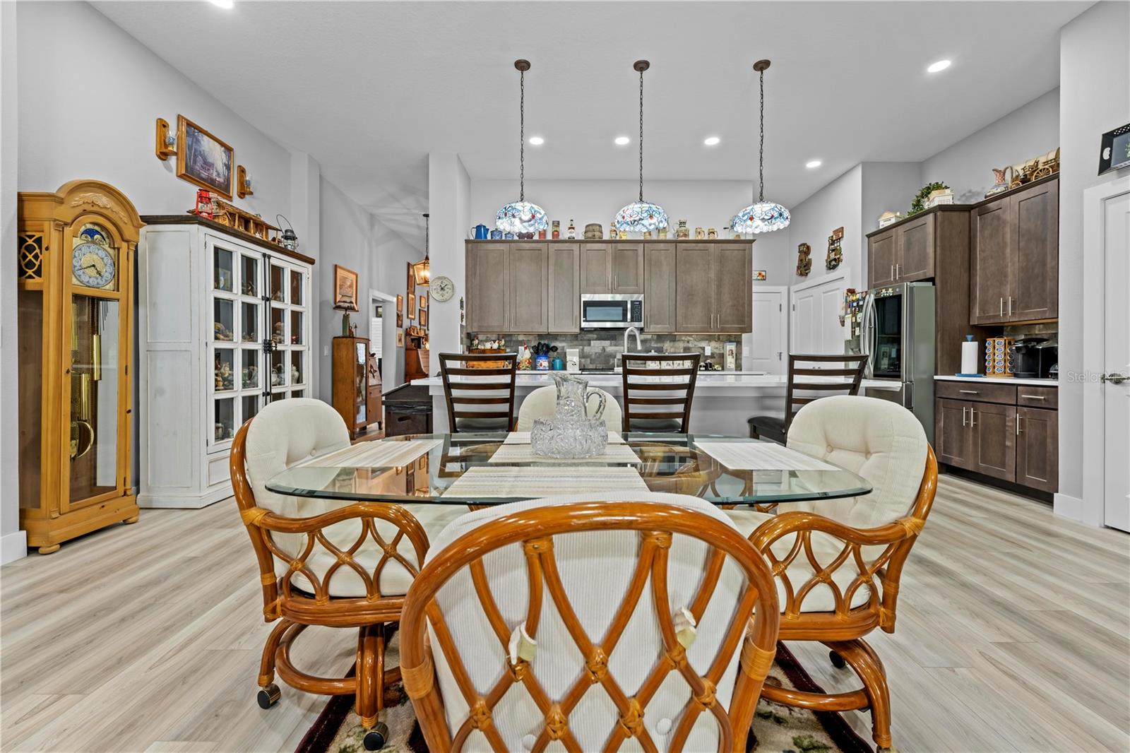 ROYAL HIGHLANDS - Residential