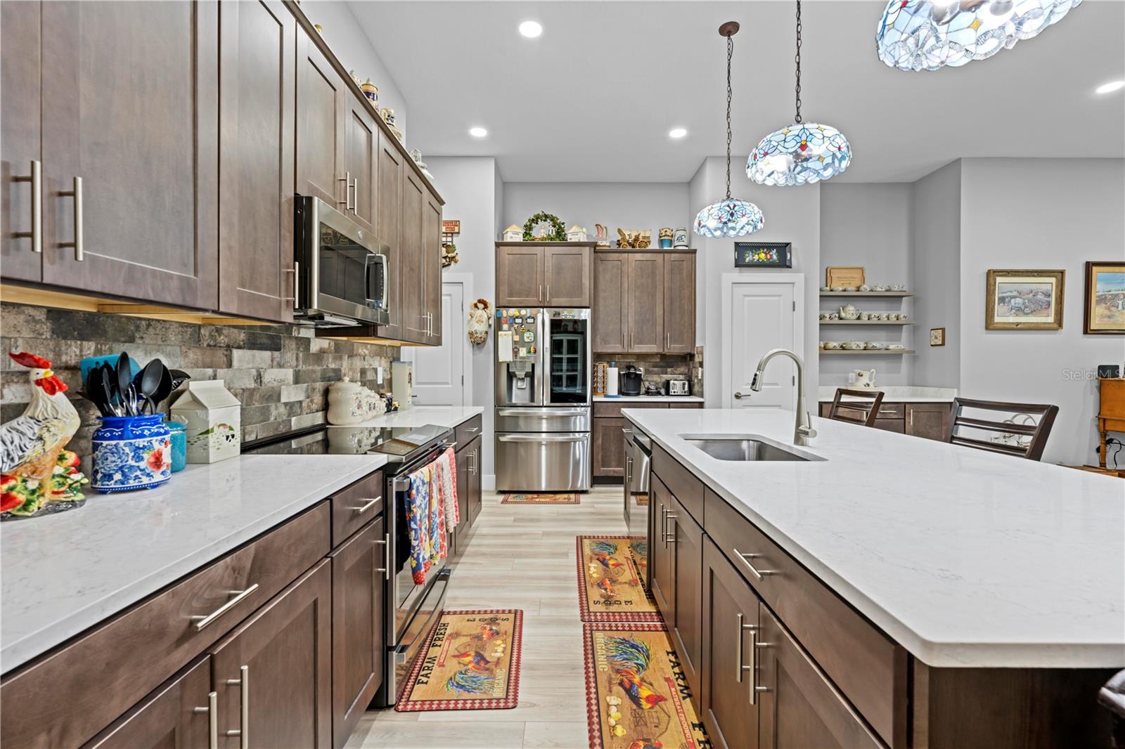 ROYAL HIGHLANDS - Residential