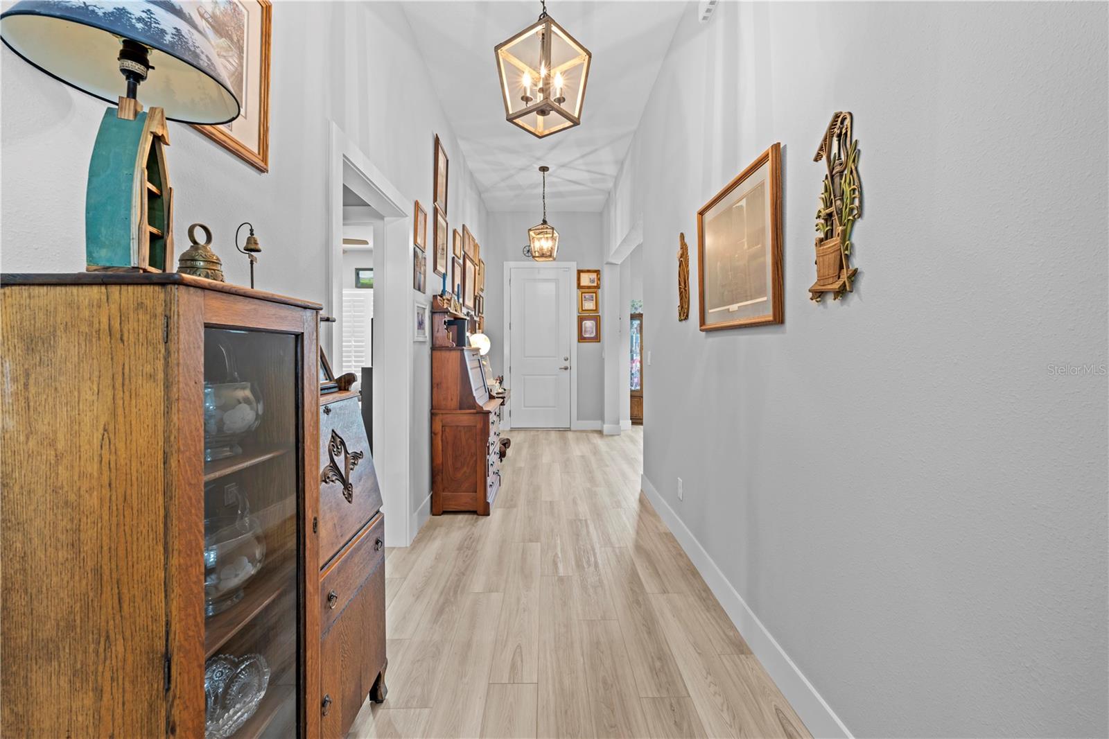 ROYAL HIGHLANDS - Residential