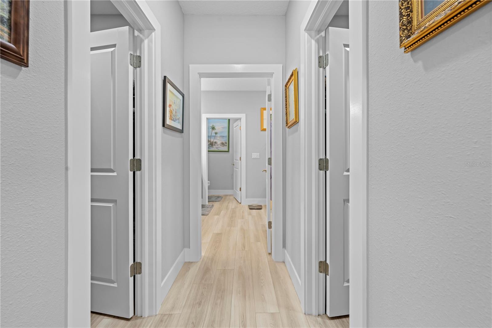 ROYAL HIGHLANDS - Residential