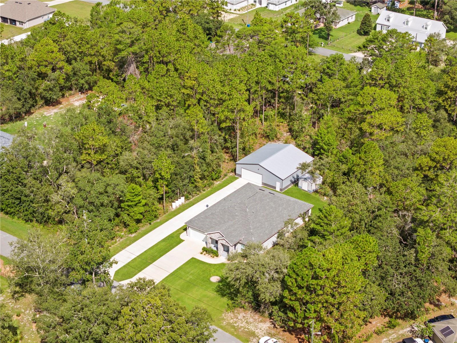 ROYAL HIGHLANDS - Residential