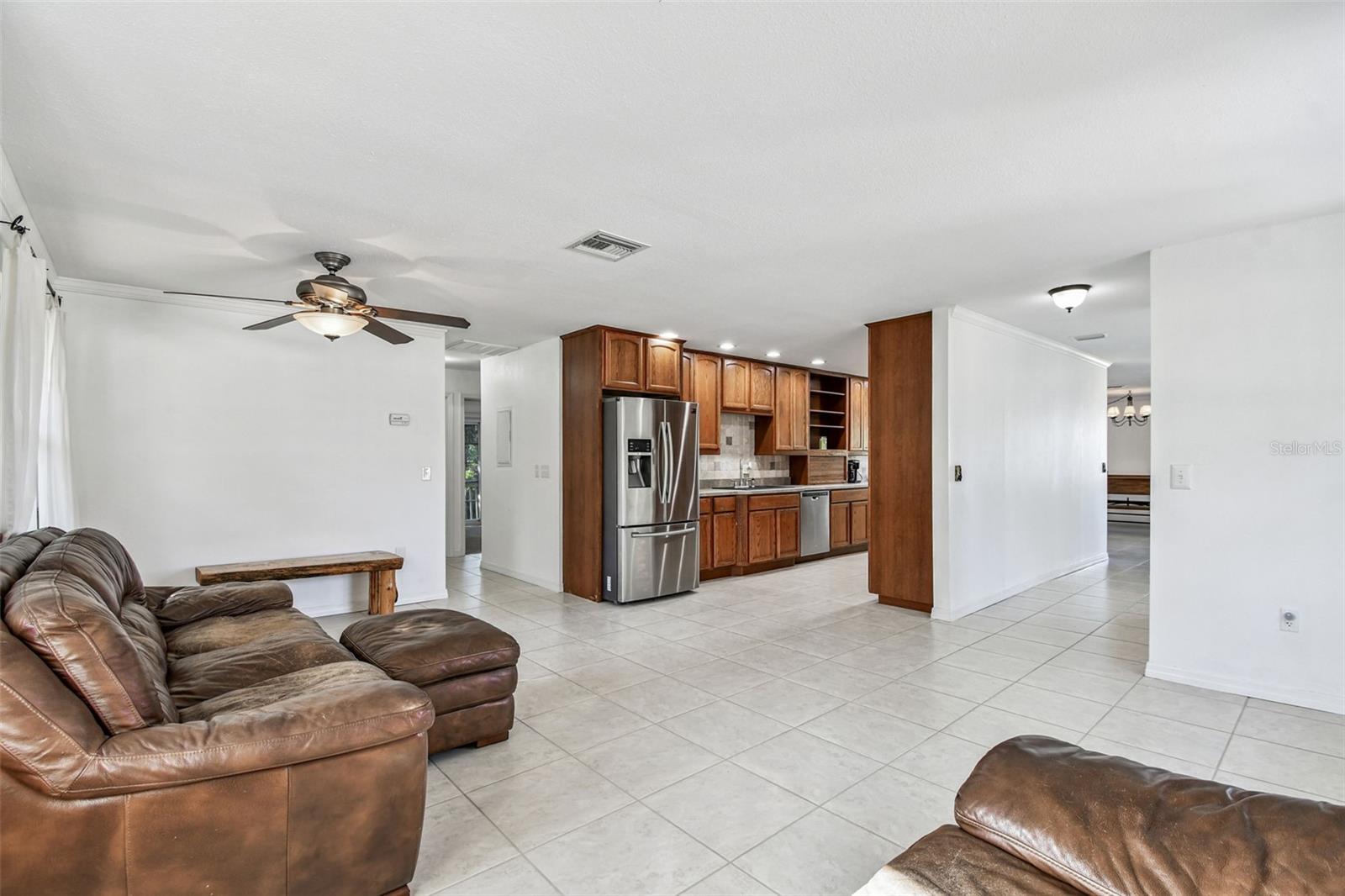 COURTNEY PLUM - Residential