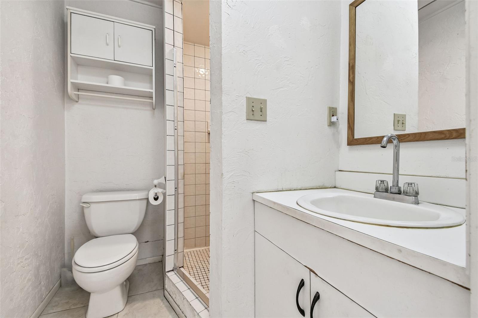 COURTNEY PLUM - Residential