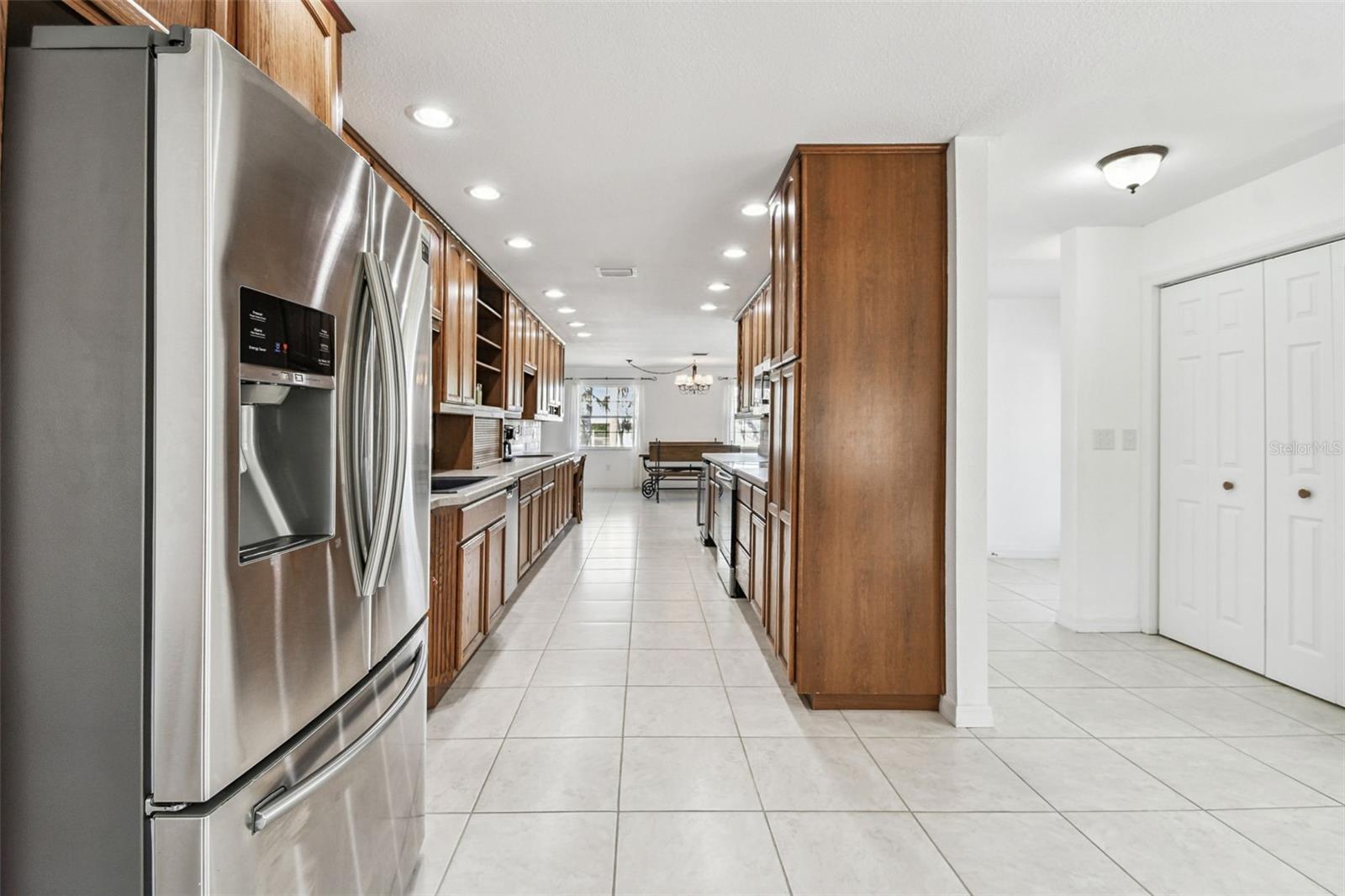 COURTNEY PLUM - Residential