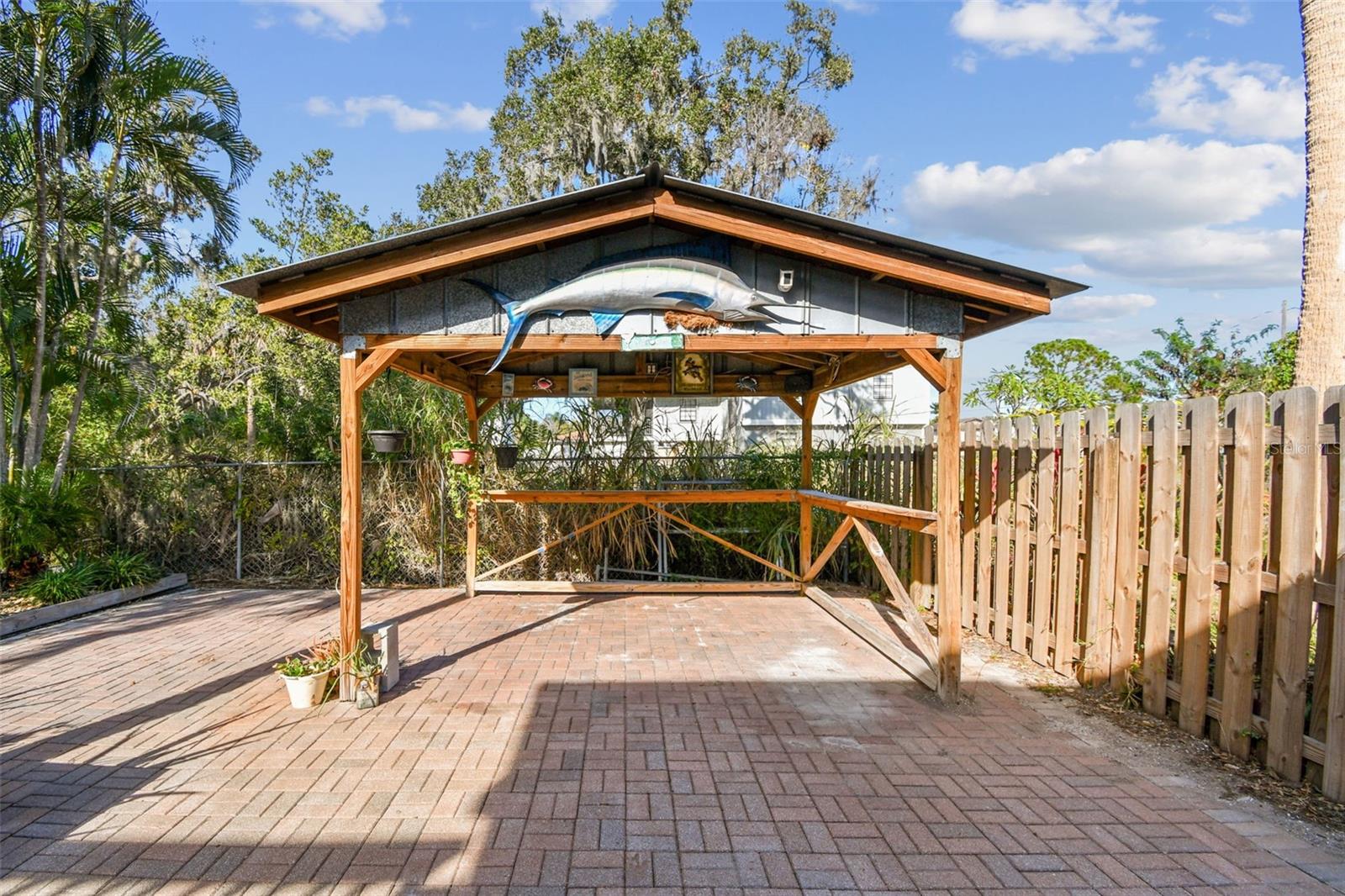 COURTNEY PLUM - Residential