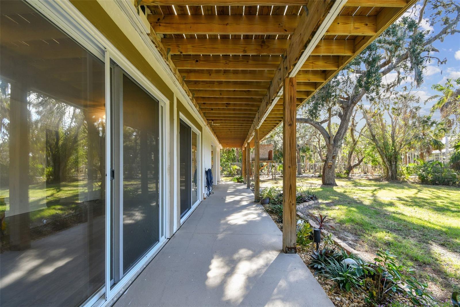 COURTNEY PLUM - Residential