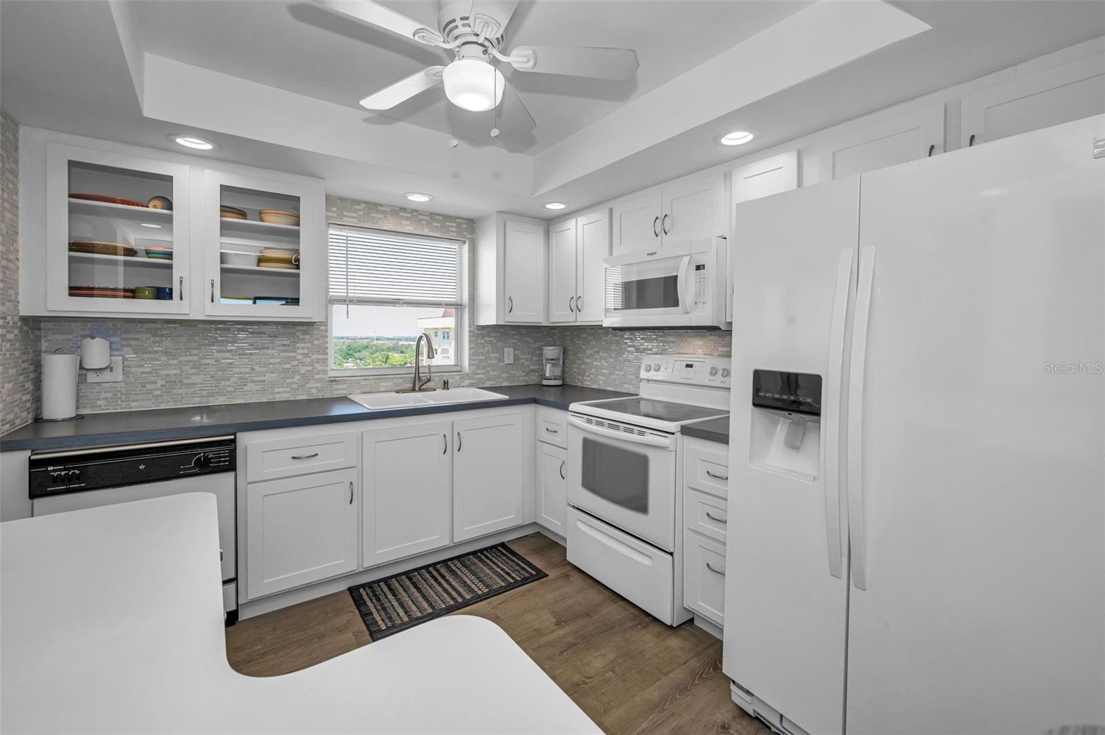 CONCORD TOWERS CONDO - Residential