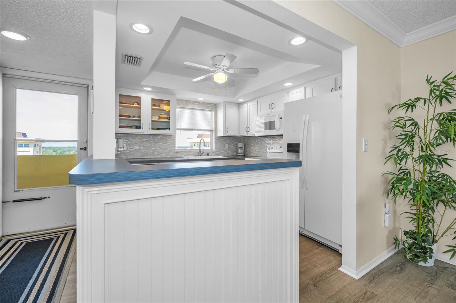 CONCORD TOWERS CONDO - Residential