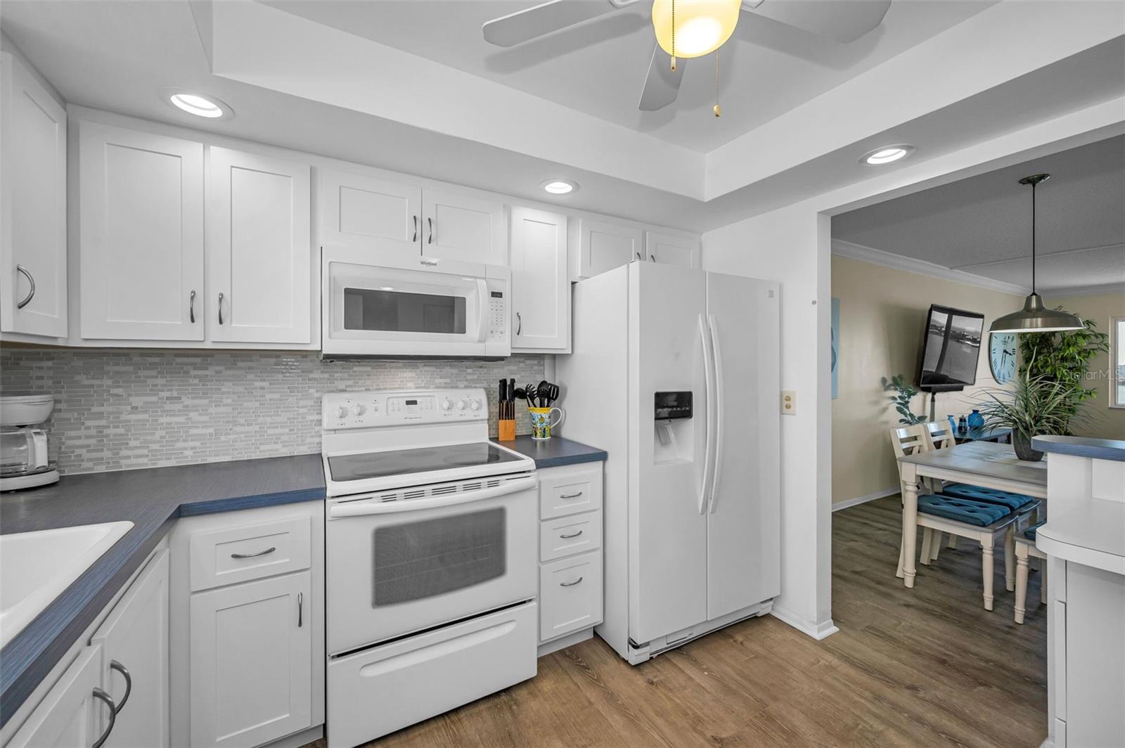 CONCORD TOWERS CONDO - Residential