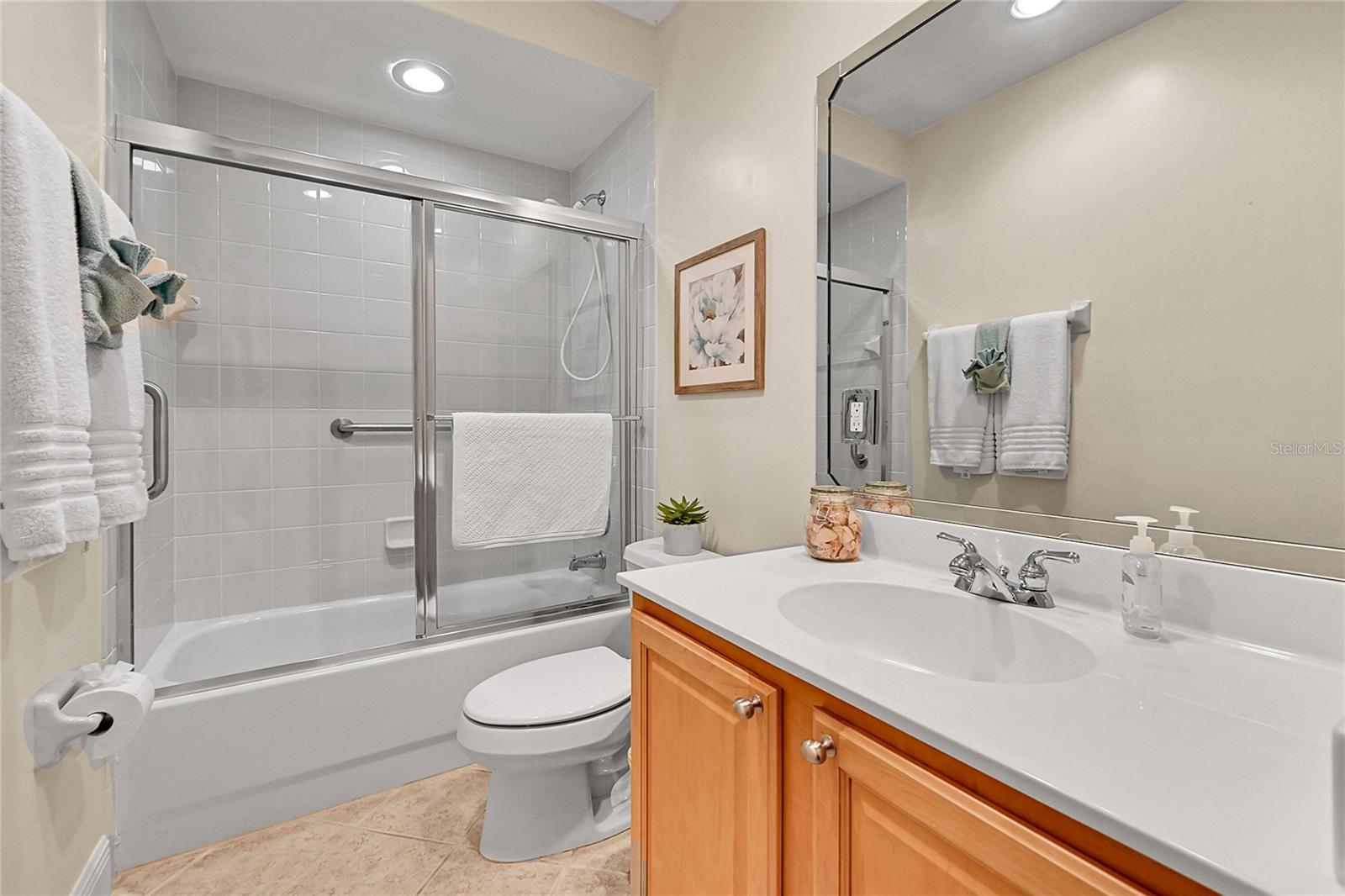 WINDSTAR CONDO SEC - Residential