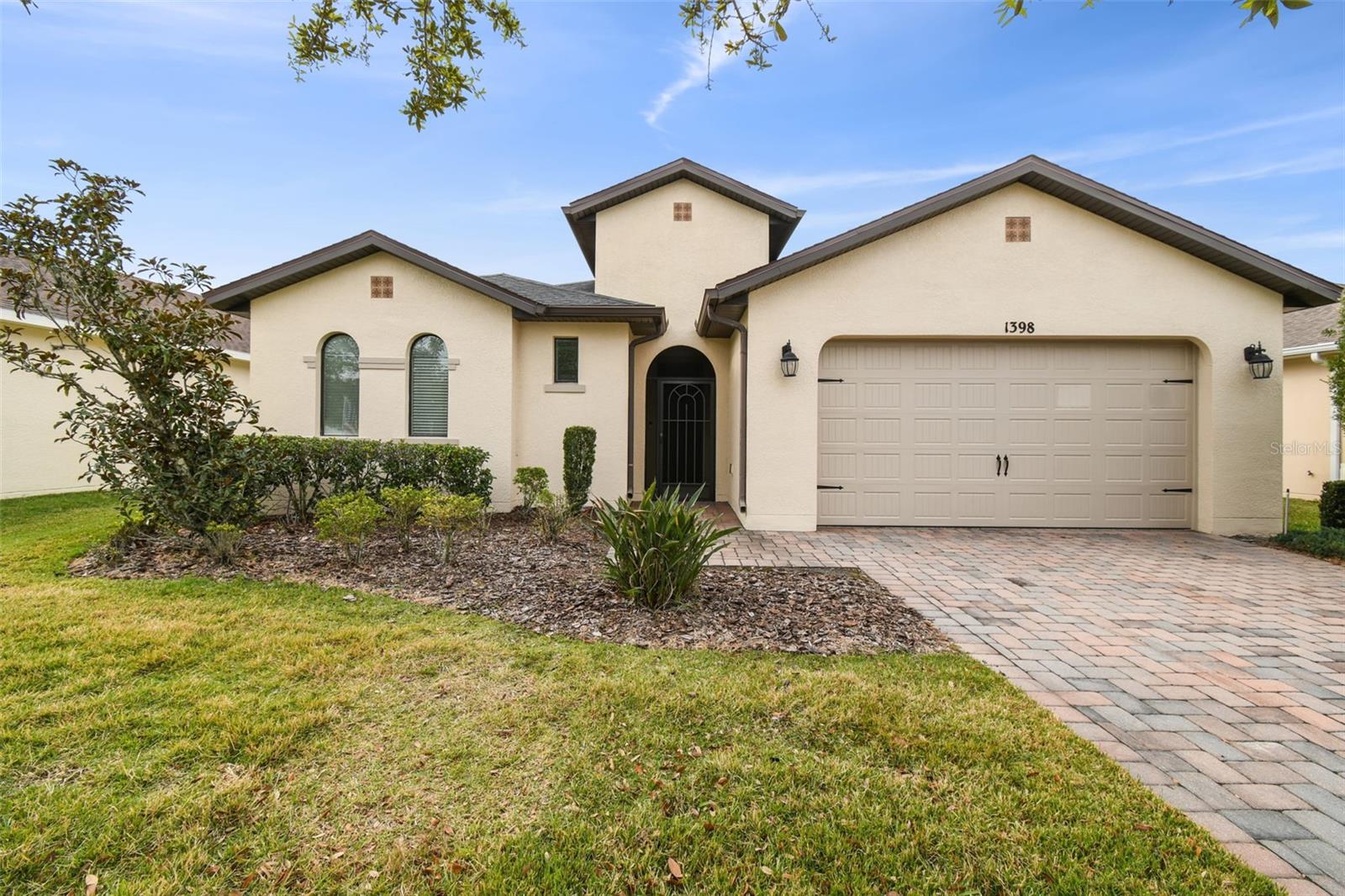 1398 DEL MAR DRIVE