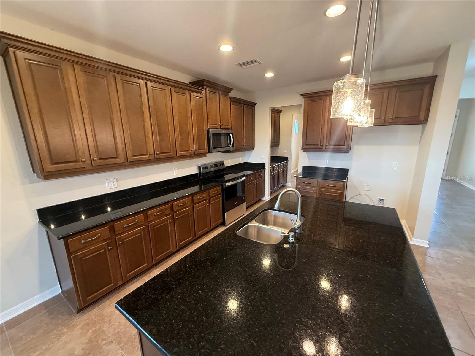 3969 AQUILLA DRIVE