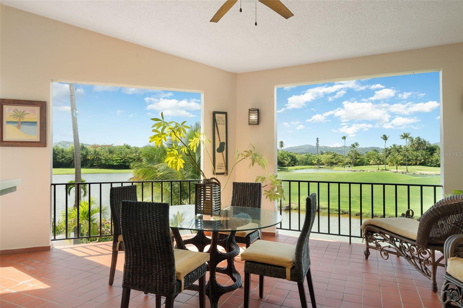 FAIRLAKES VILLAGE - Residential