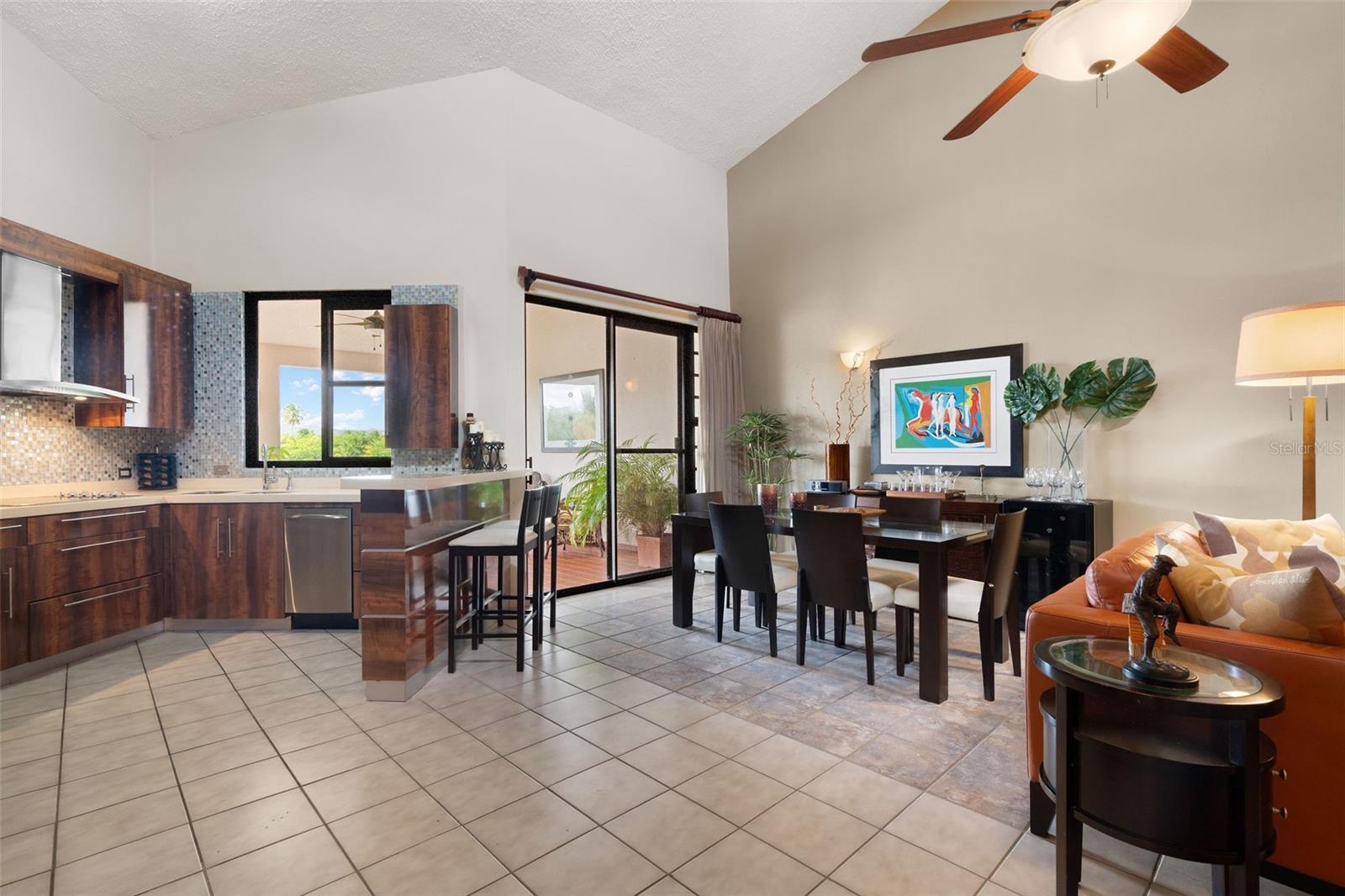 FAIRLAKES VILLAGE - Residential