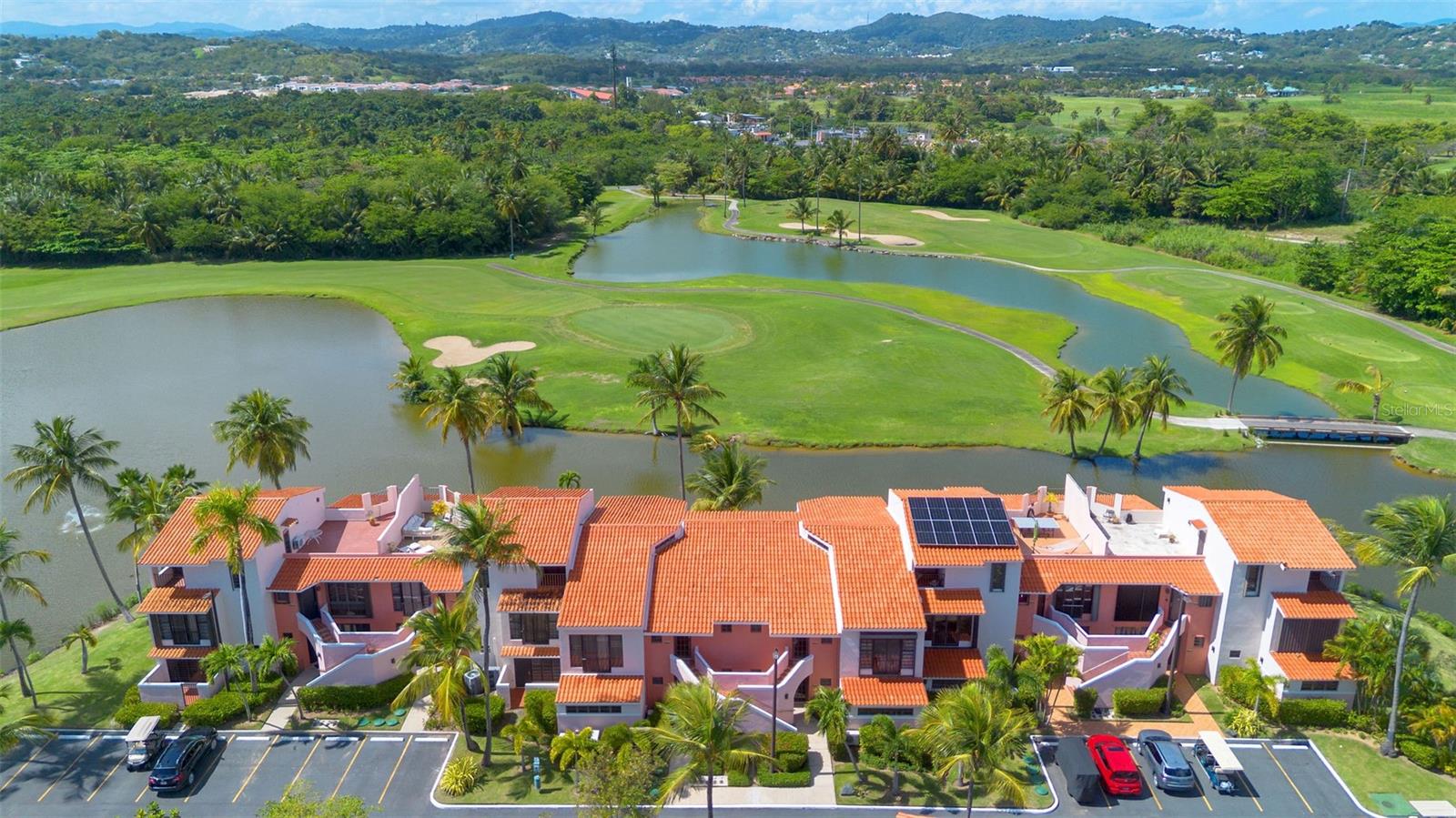 FAIRLAKES VILLAGE - Residential