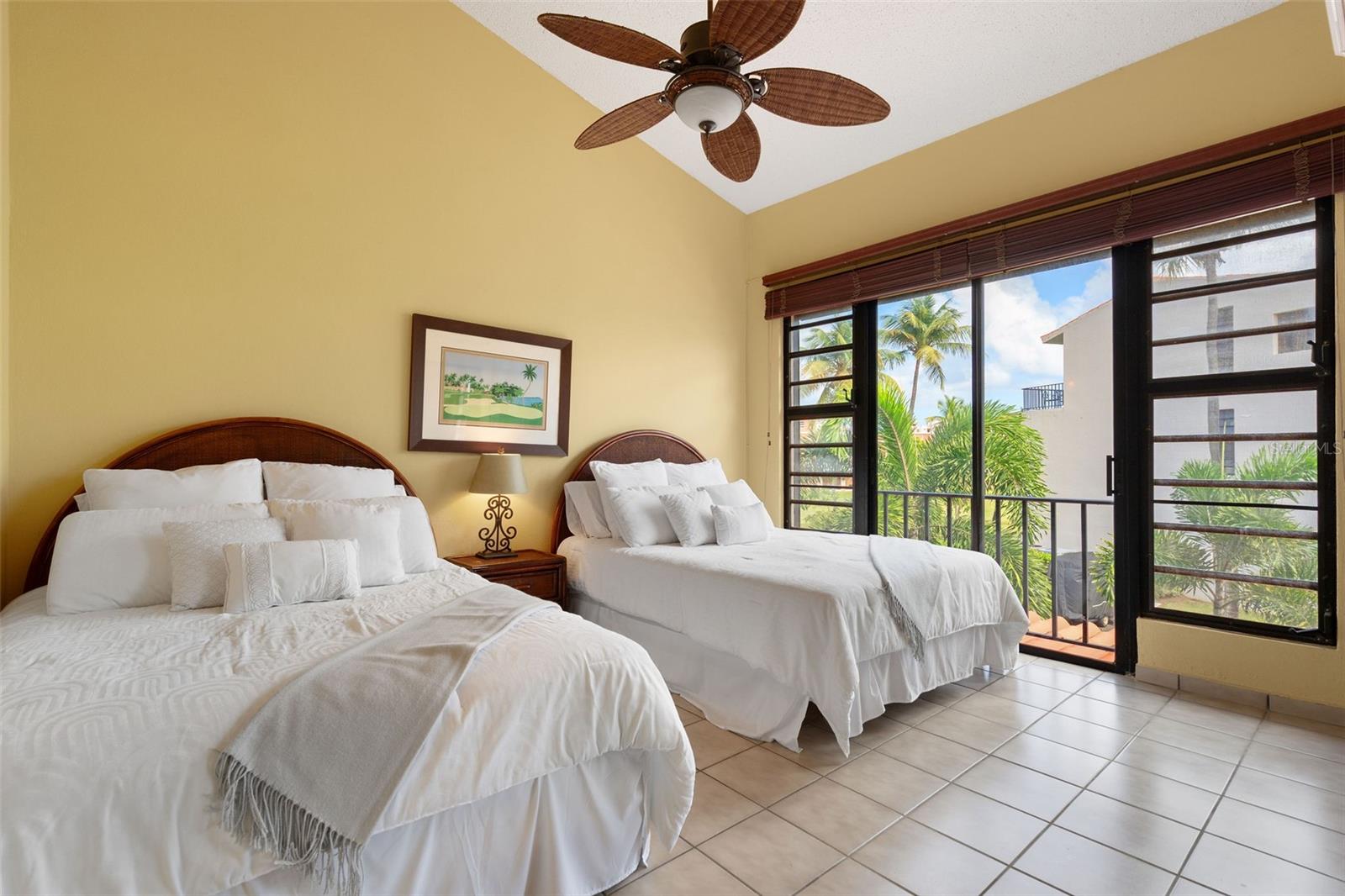 FAIRLAKES VILLAGE - Residential