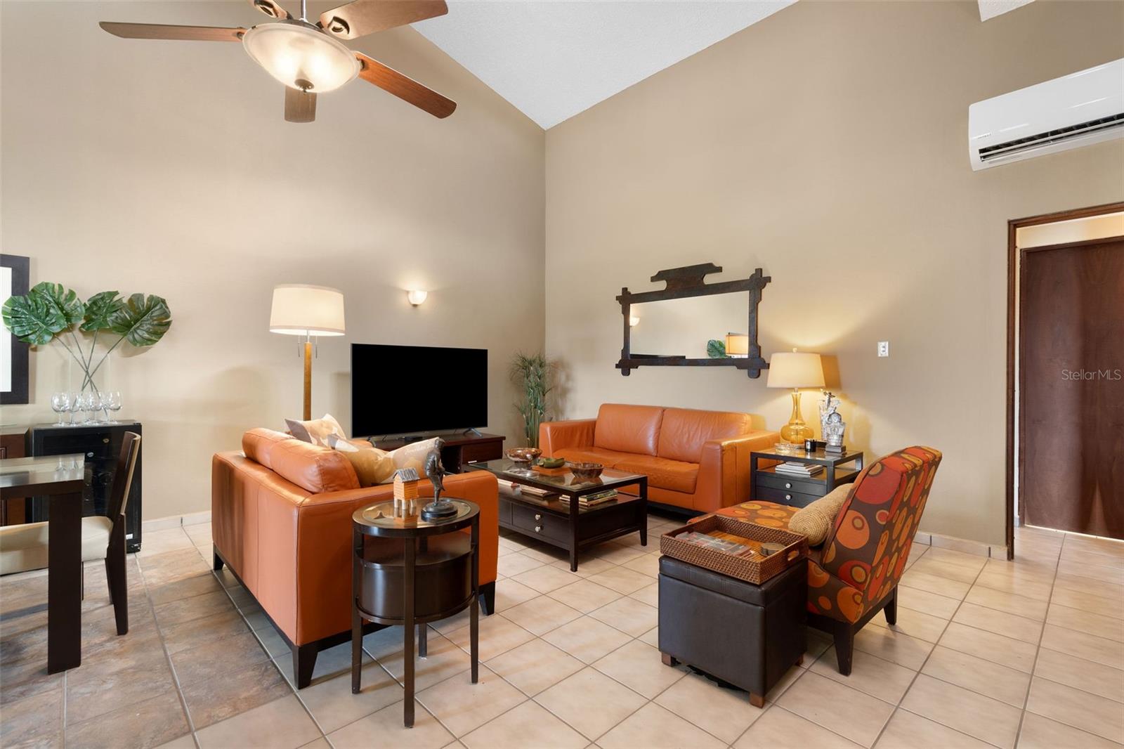 FAIRLAKES VILLAGE - Residential