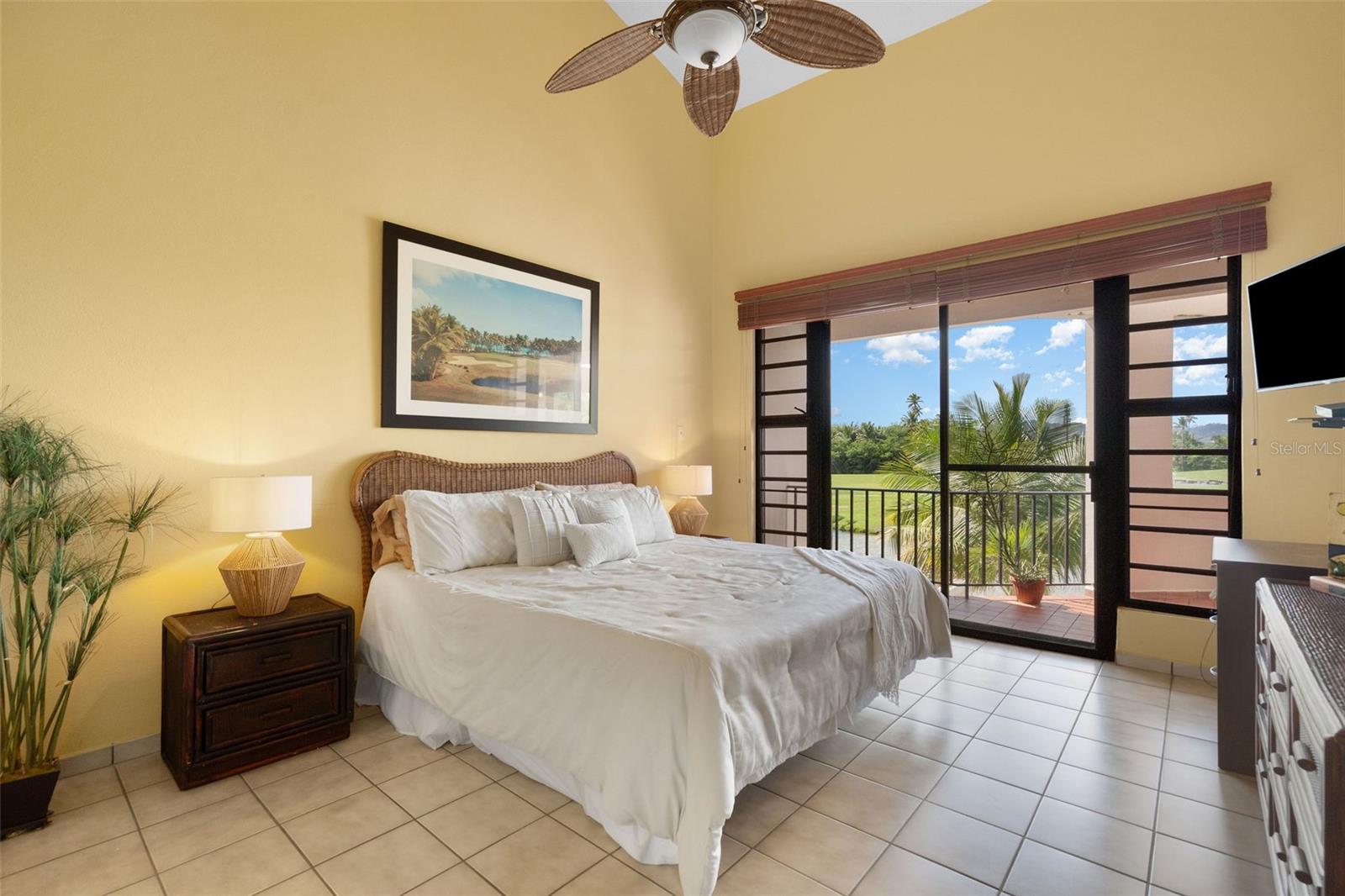 FAIRLAKES VILLAGE - Residential