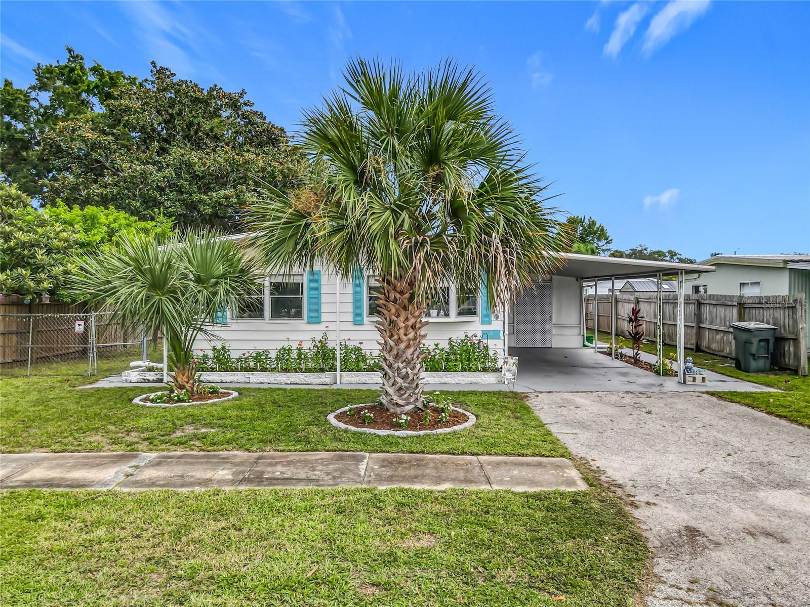 BAREFOOT PARK - Residential
