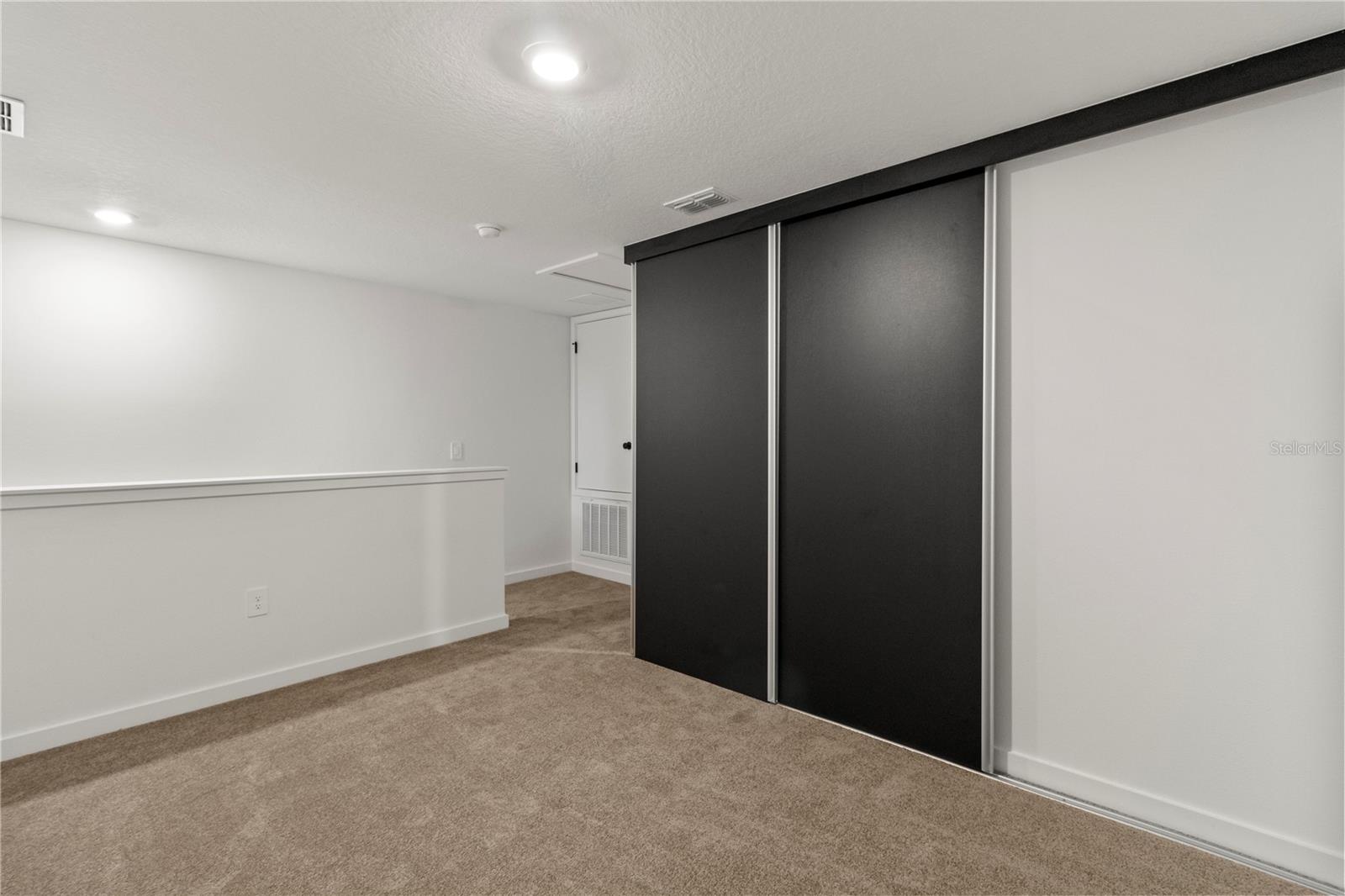 HUB AT WESTSIDE RESERVE - Residential Lease