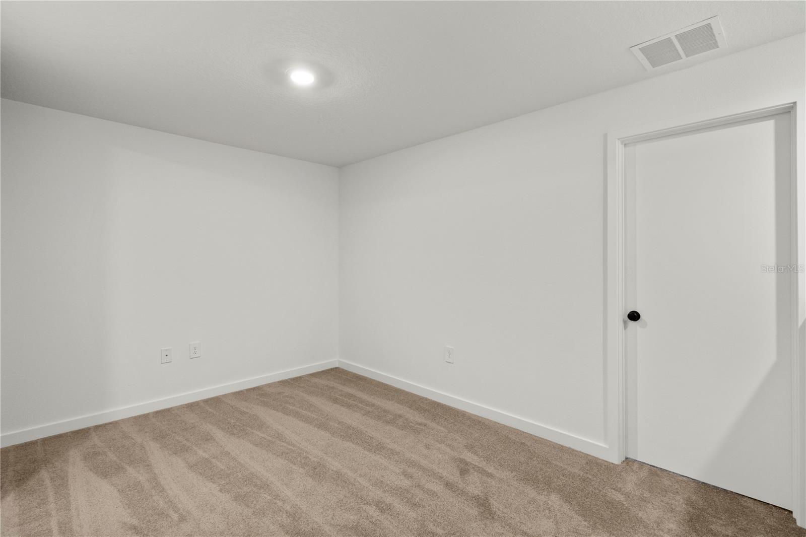 HUB AT WESTSIDE RESERVE - Residential Lease