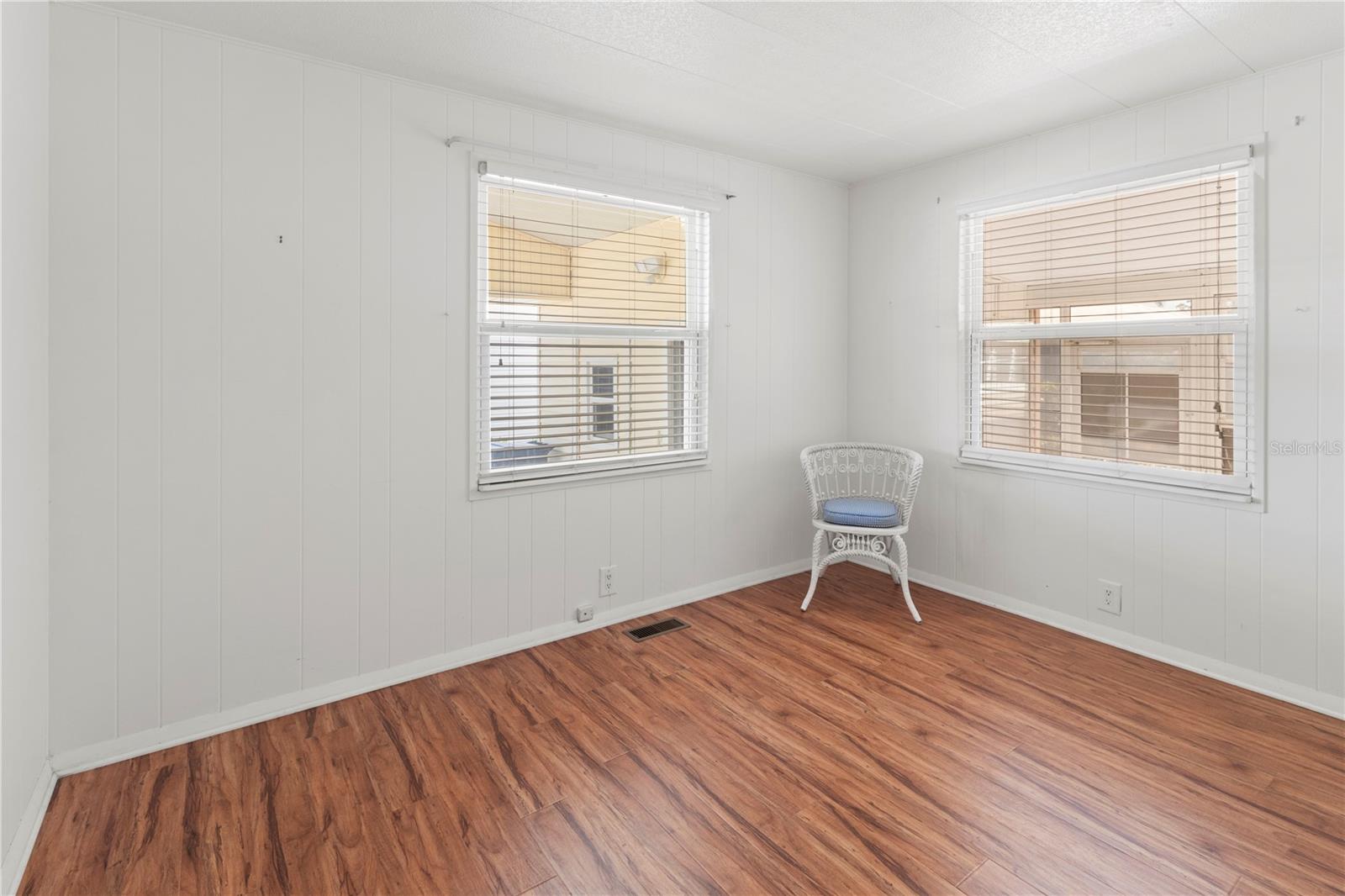 PALMA SOLA SHORES - Residential