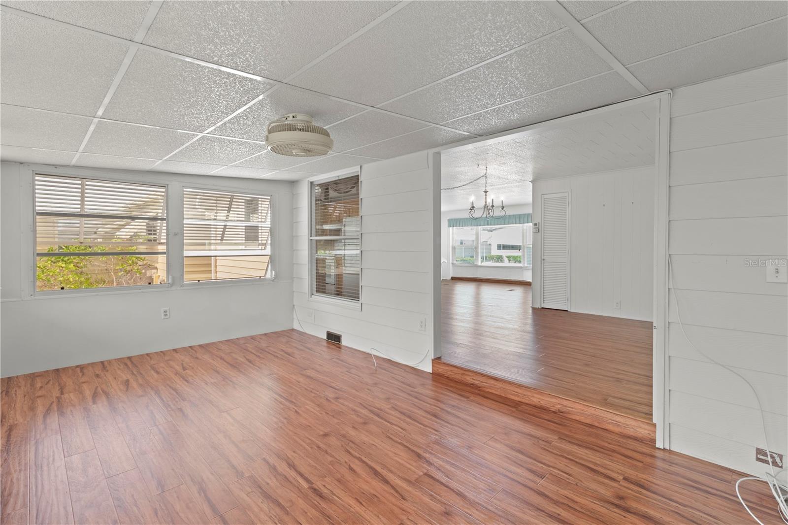 PALMA SOLA SHORES - Residential