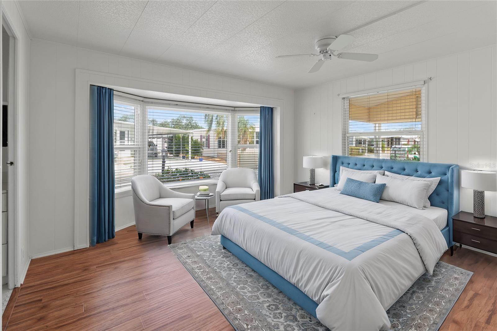 PALMA SOLA SHORES - Residential