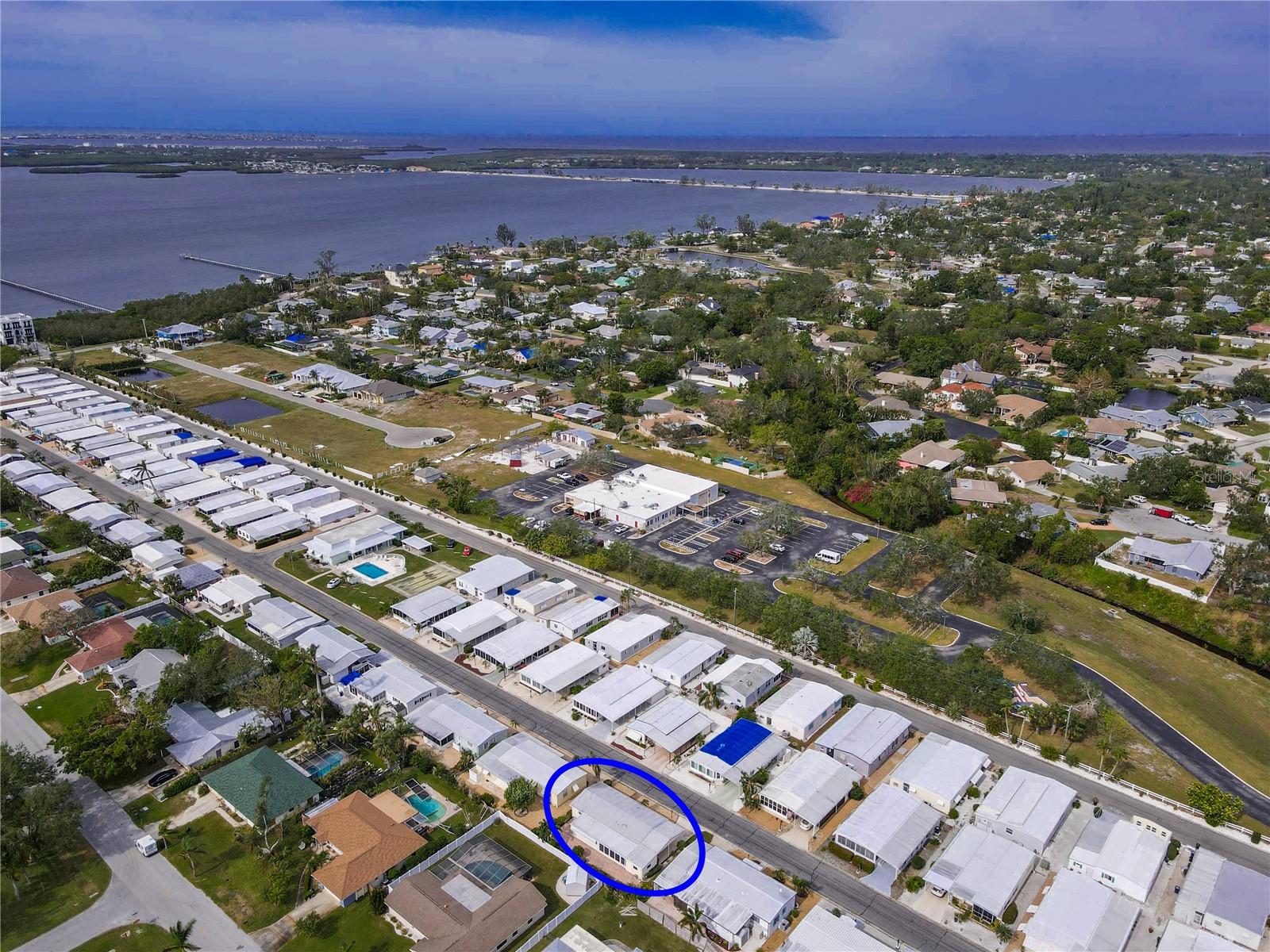 PALMA SOLA SHORES - Residential