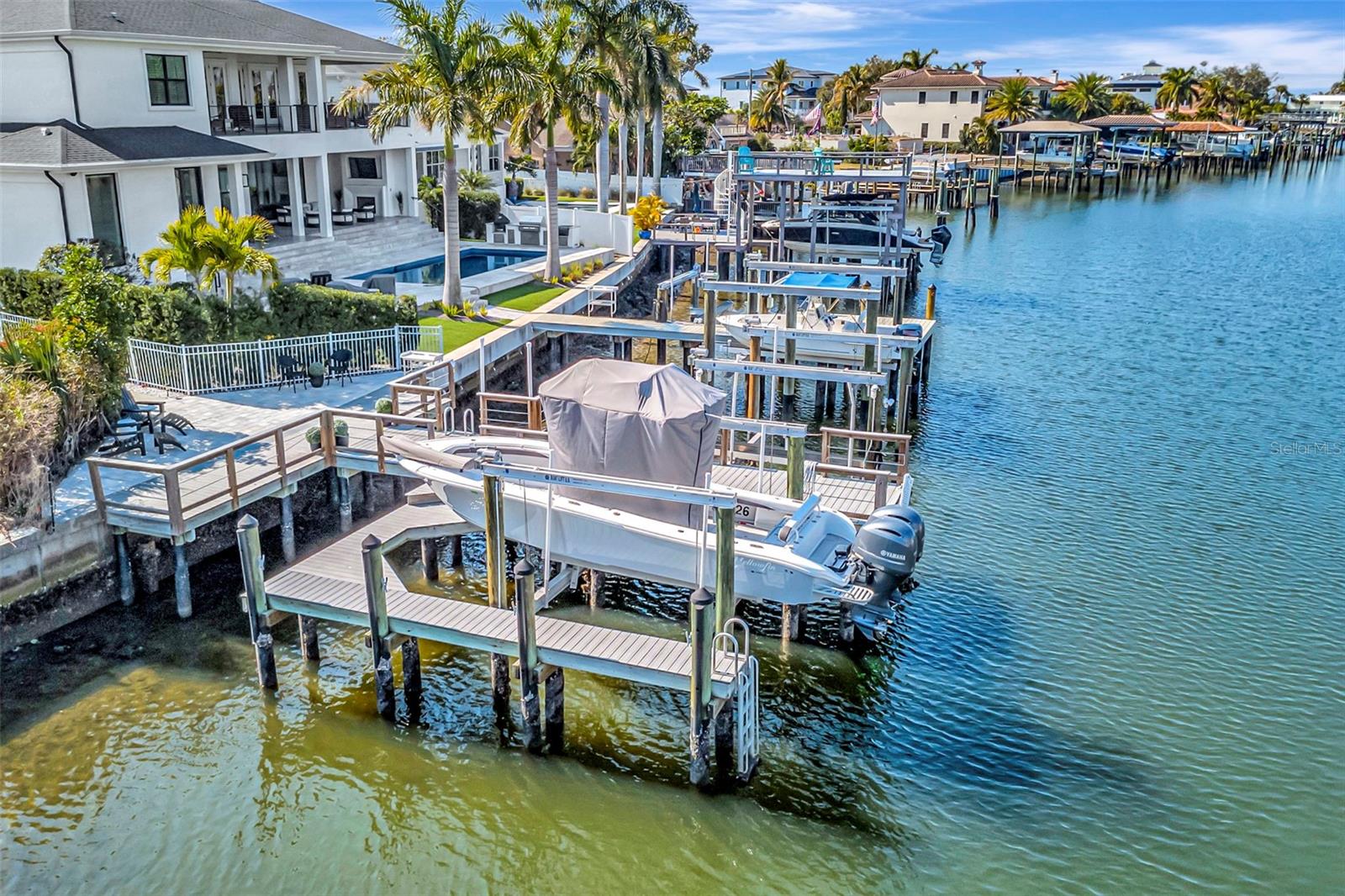 SUNSET PARK ISLES UNIT 4 - Residential