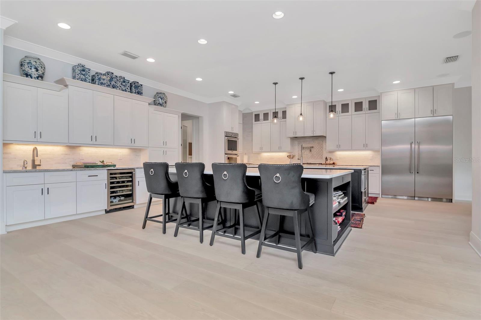 SUNSET PARK ISLES UNIT 4 - Residential