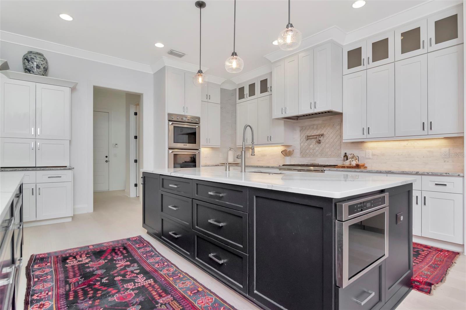 SUNSET PARK ISLES UNIT 4 - Residential