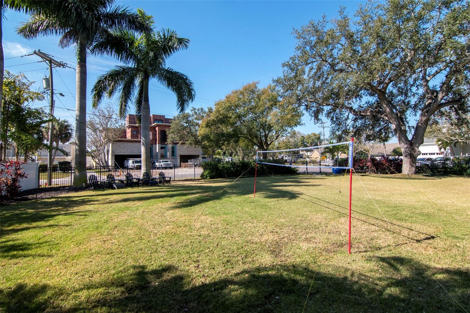 SUNSET PARK ISLES UNIT 4 - Residential