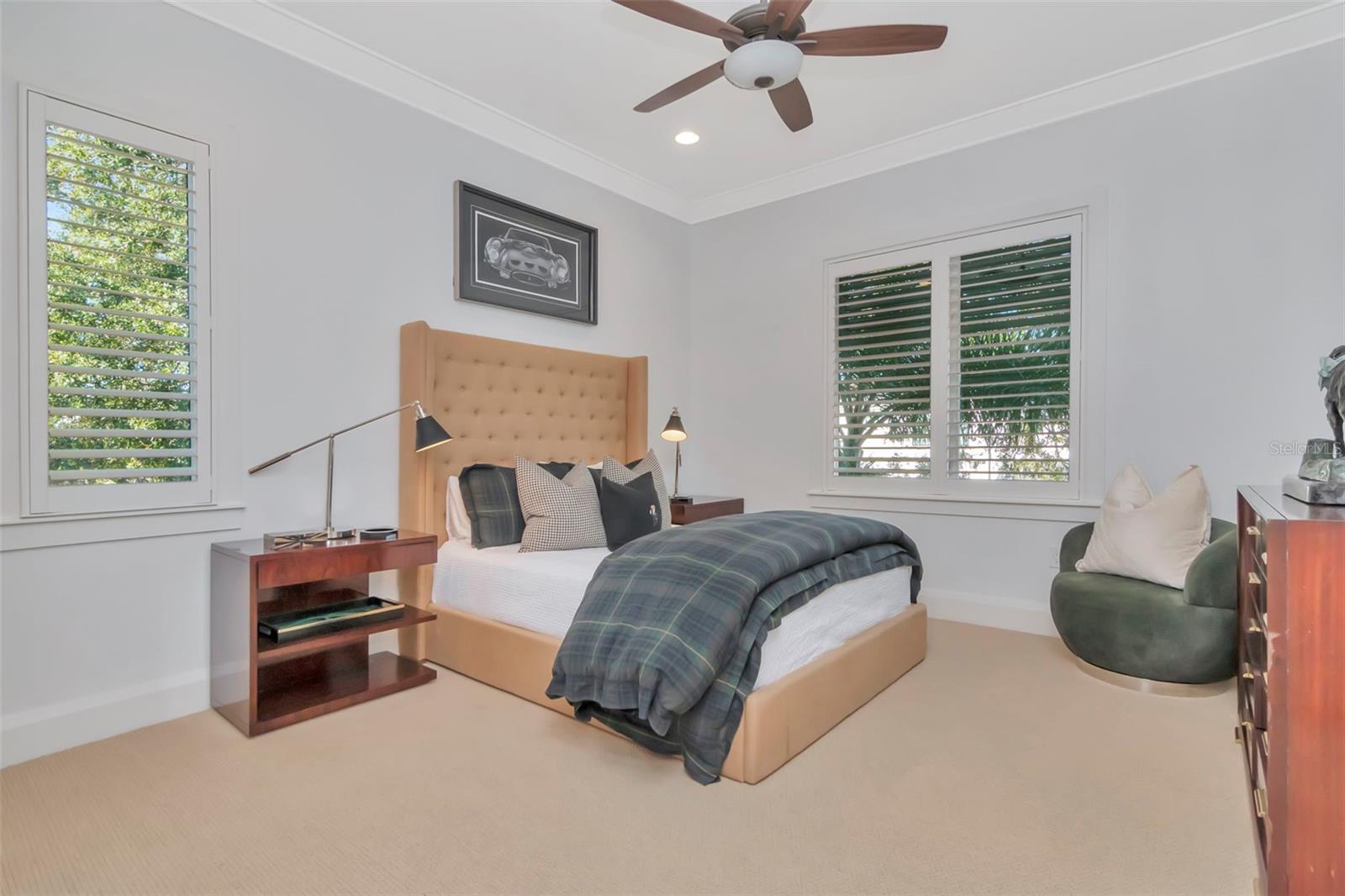 SUNSET PARK ISLES UNIT 4 - Residential