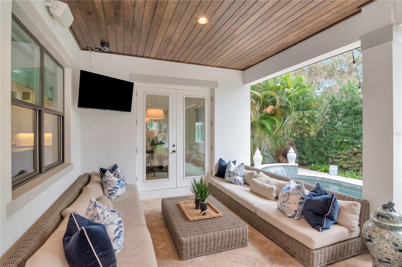 SUNSET PARK ISLES UNIT 4 - Residential