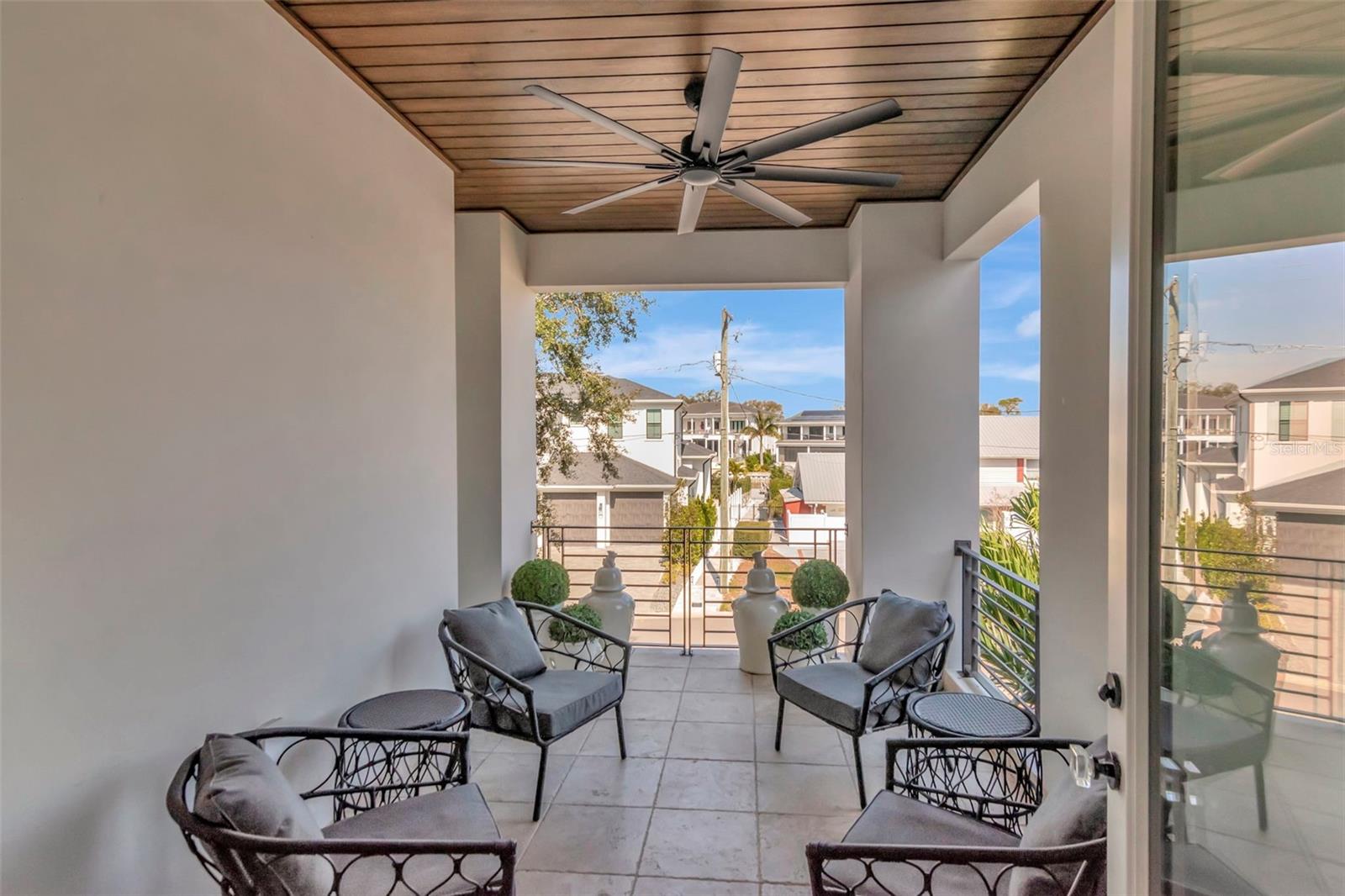 SUNSET PARK ISLES UNIT 4 - Residential