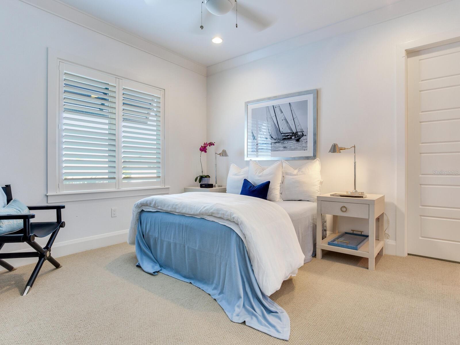 SUNSET PARK ISLES UNIT 4 - Residential