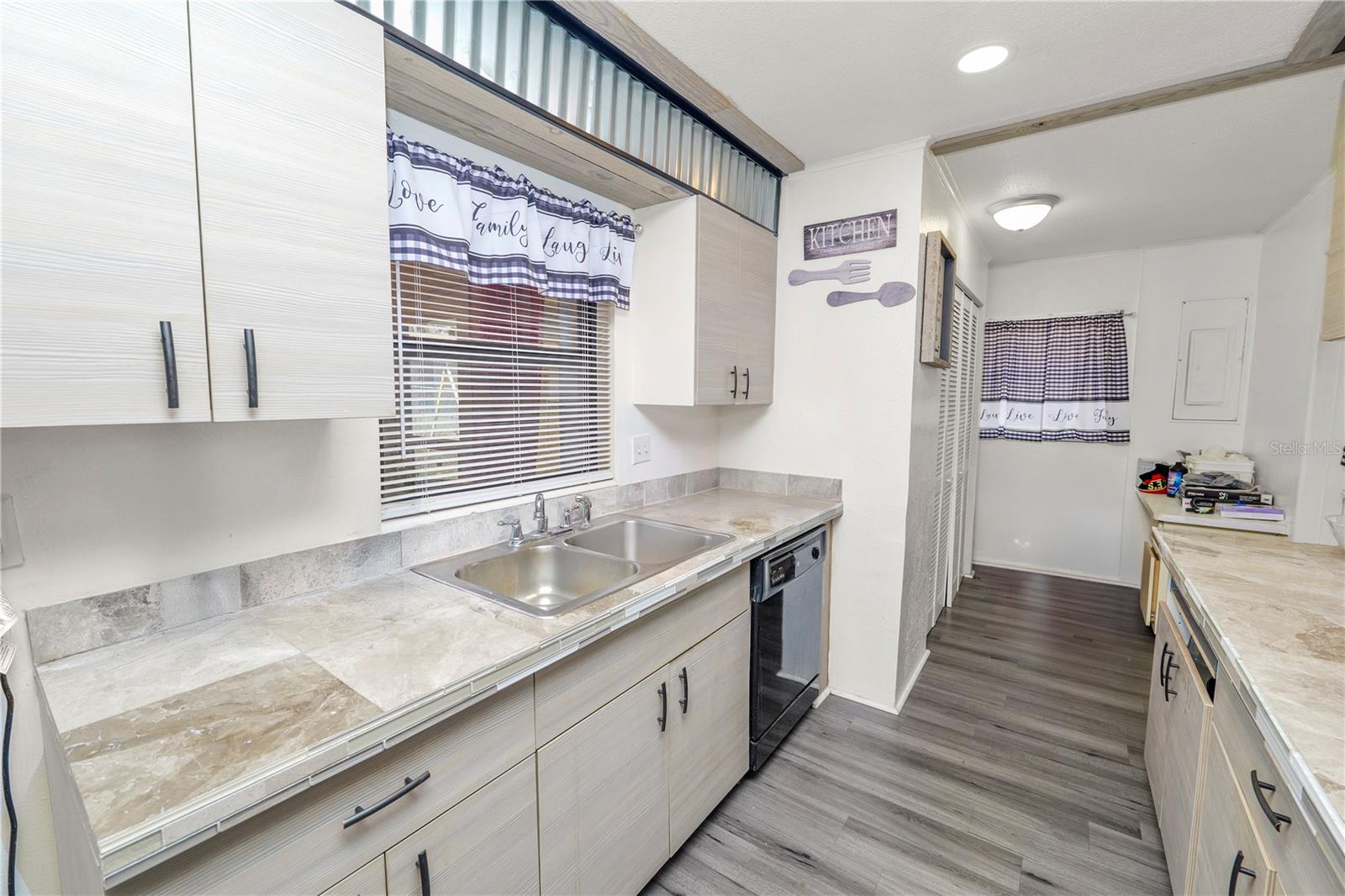 PEACE RIVER HEIGHTS ADD 01 - Residential