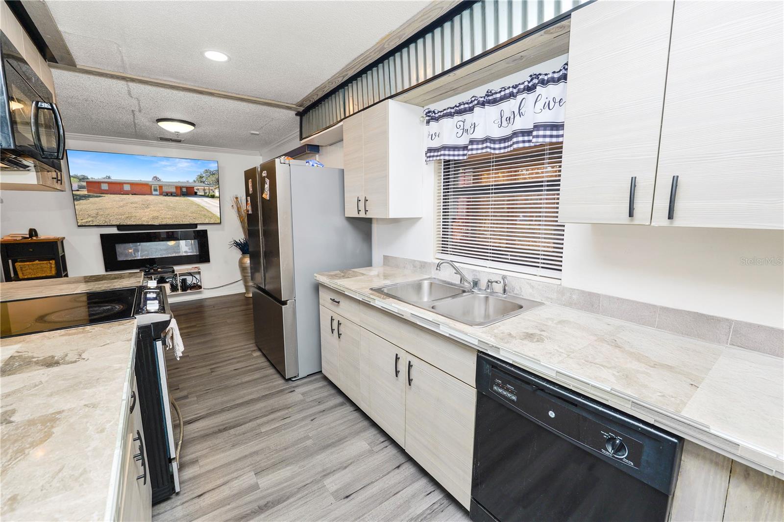 PEACE RIVER HEIGHTS ADD 01 - Residential