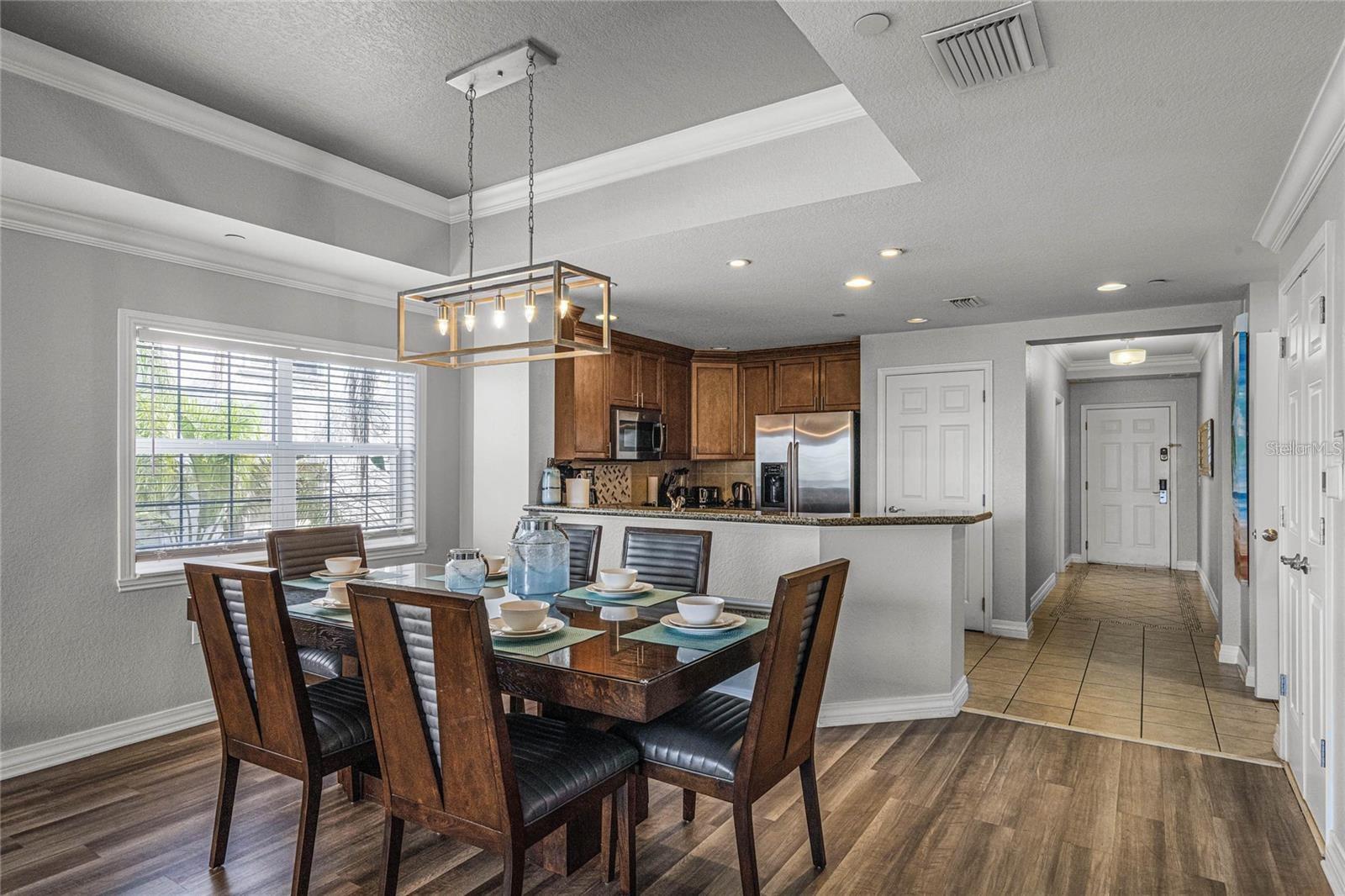 1102 SUNSET VIEW CIRCLE 204