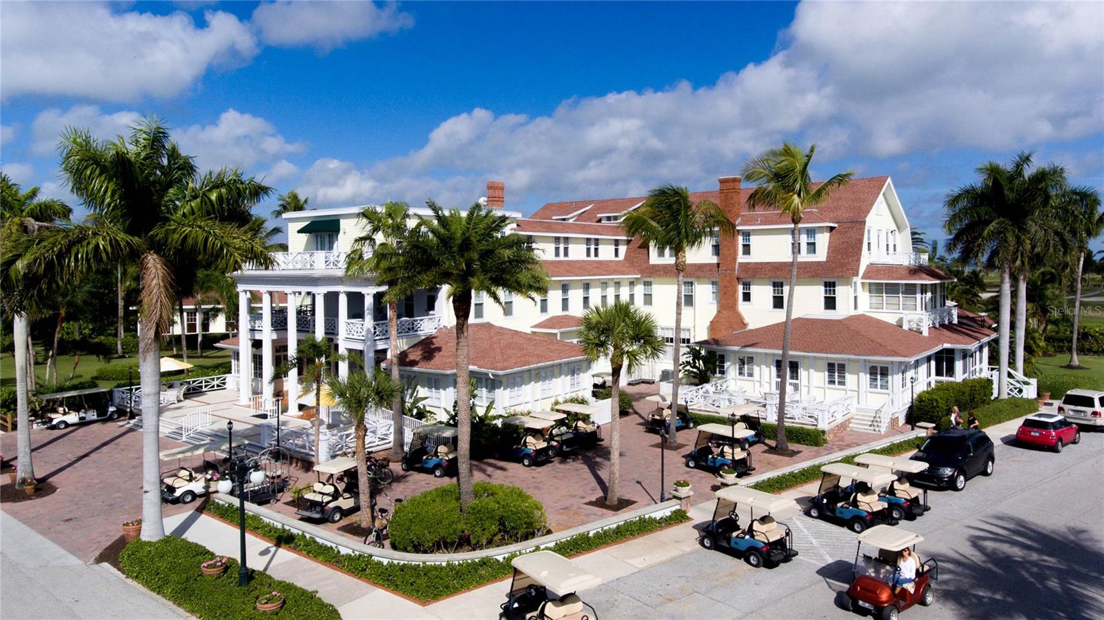 HARBOR WEST - Residential