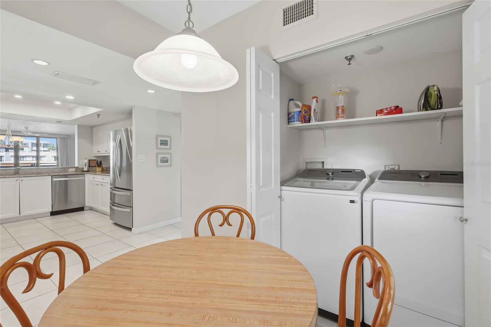 PLAYERS CLUB IV - Residential